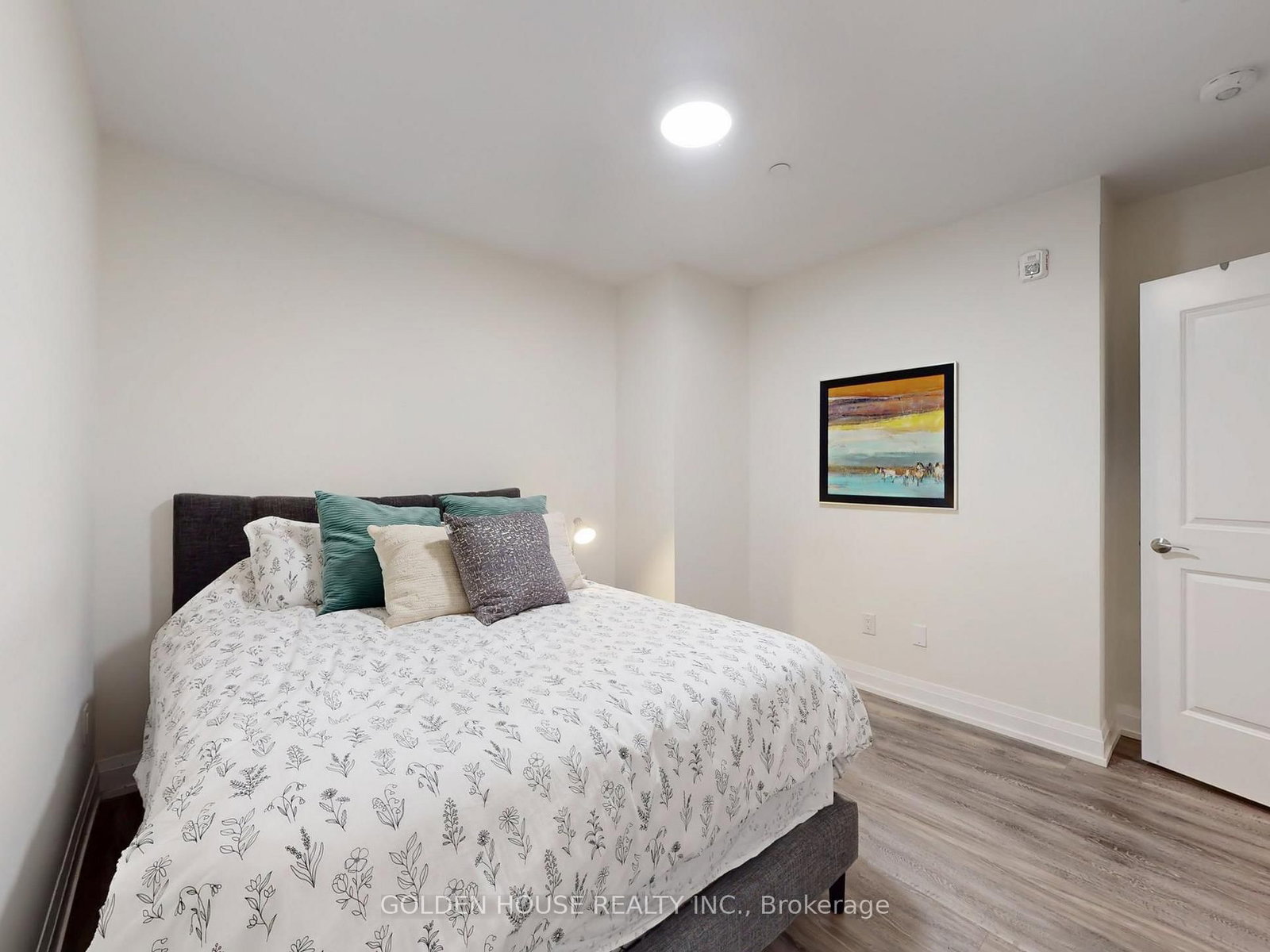 200 Woodbine Avenue, Unit 403 - Photo 24