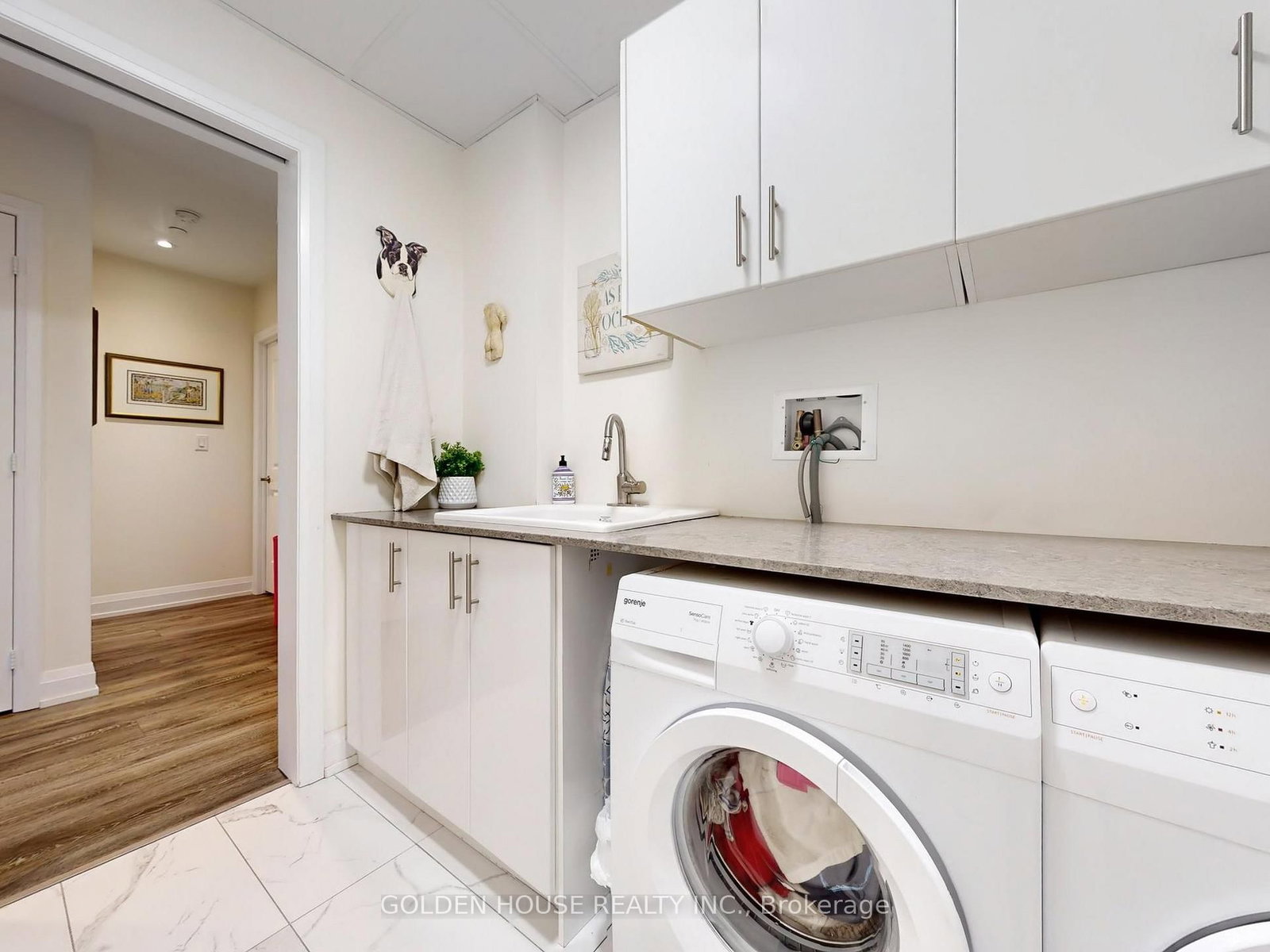 200 Woodbine Avenue, Unit 403 - Photo 36