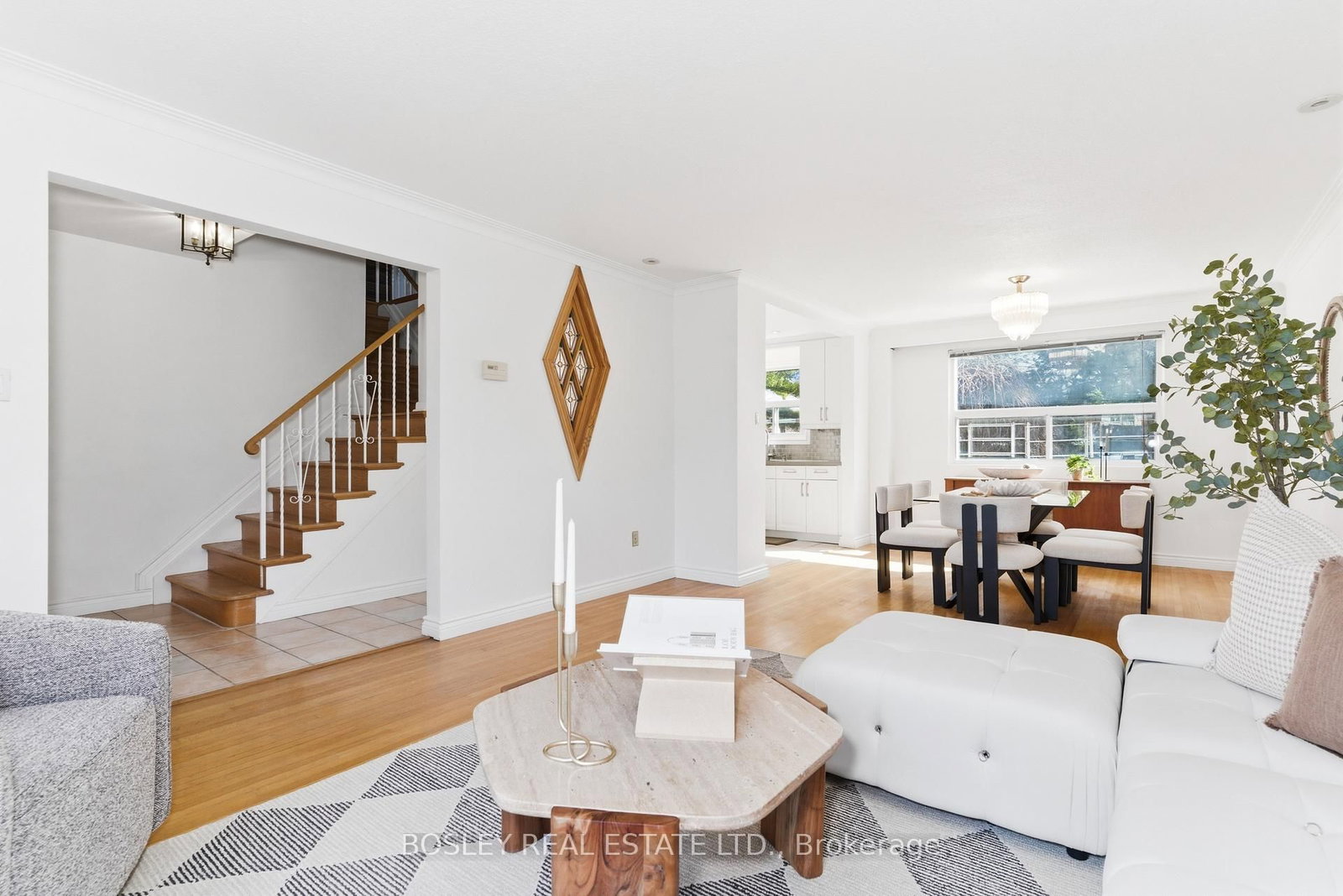 21 Bridlewood Boulevard - Photo 5