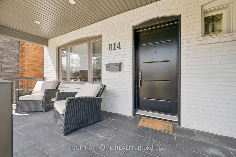 814 Coxwell Ave, Toronto, M4C 3E6 | Image 3
