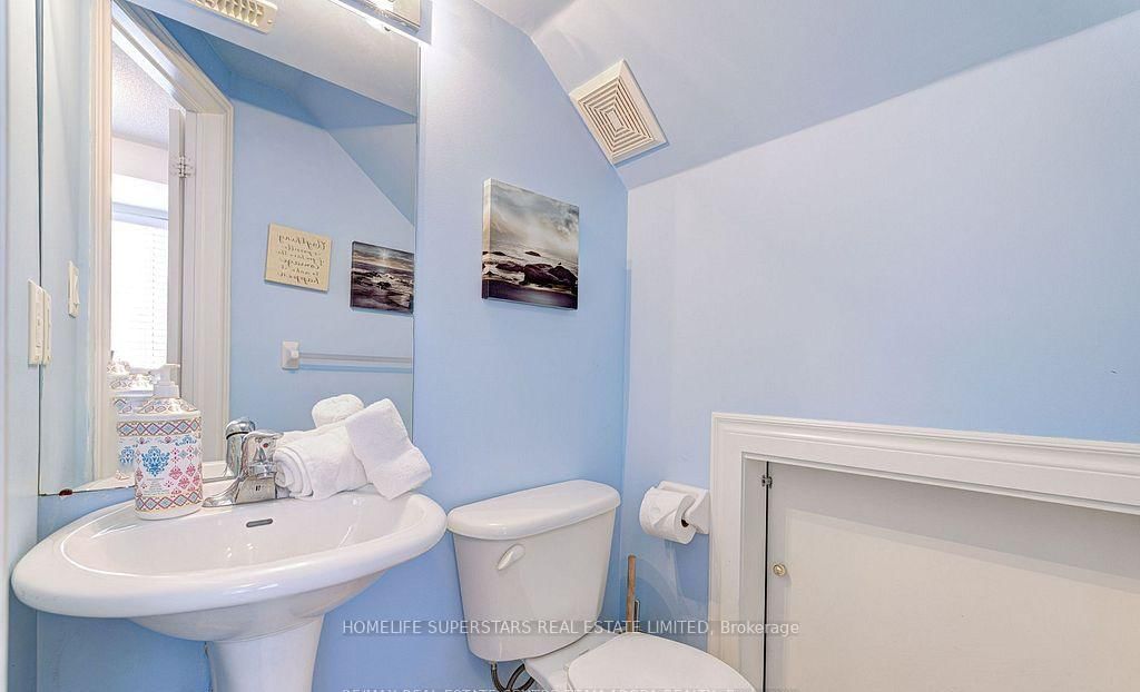 1755 Danforth Avenue - Photo 9