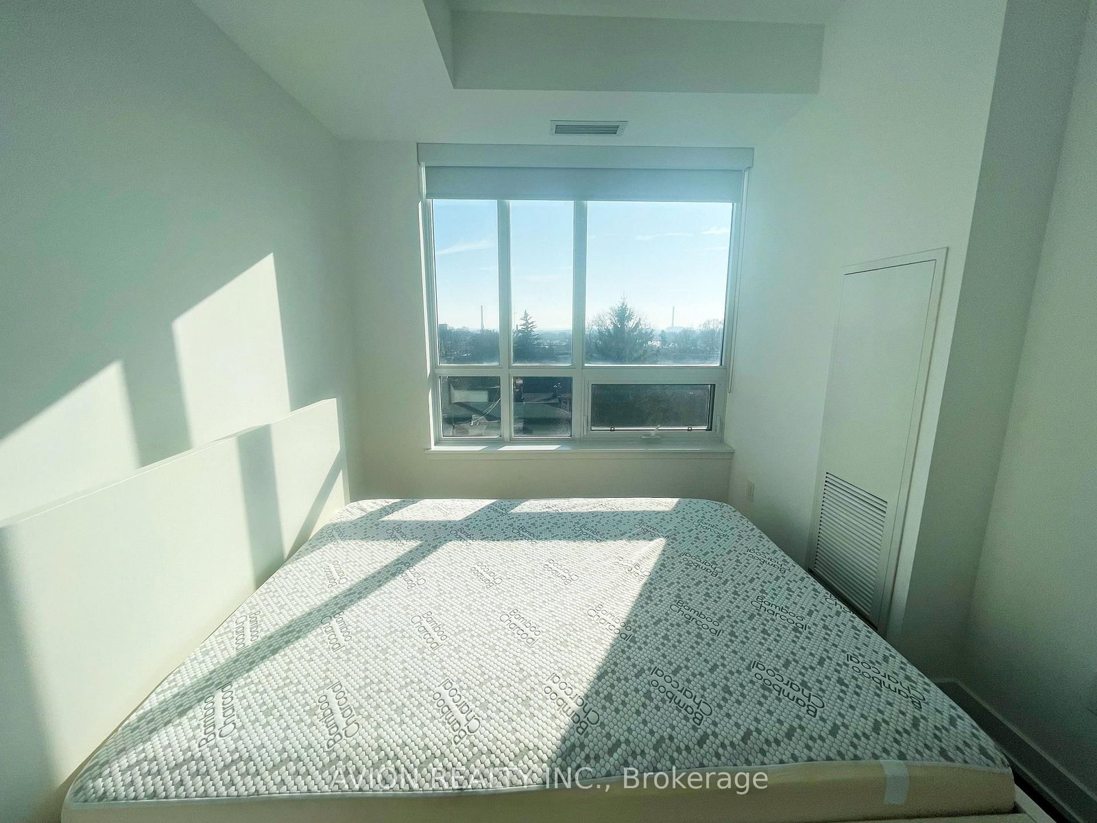 630 Greenwood Avenue, Unit 504 - Photo 13