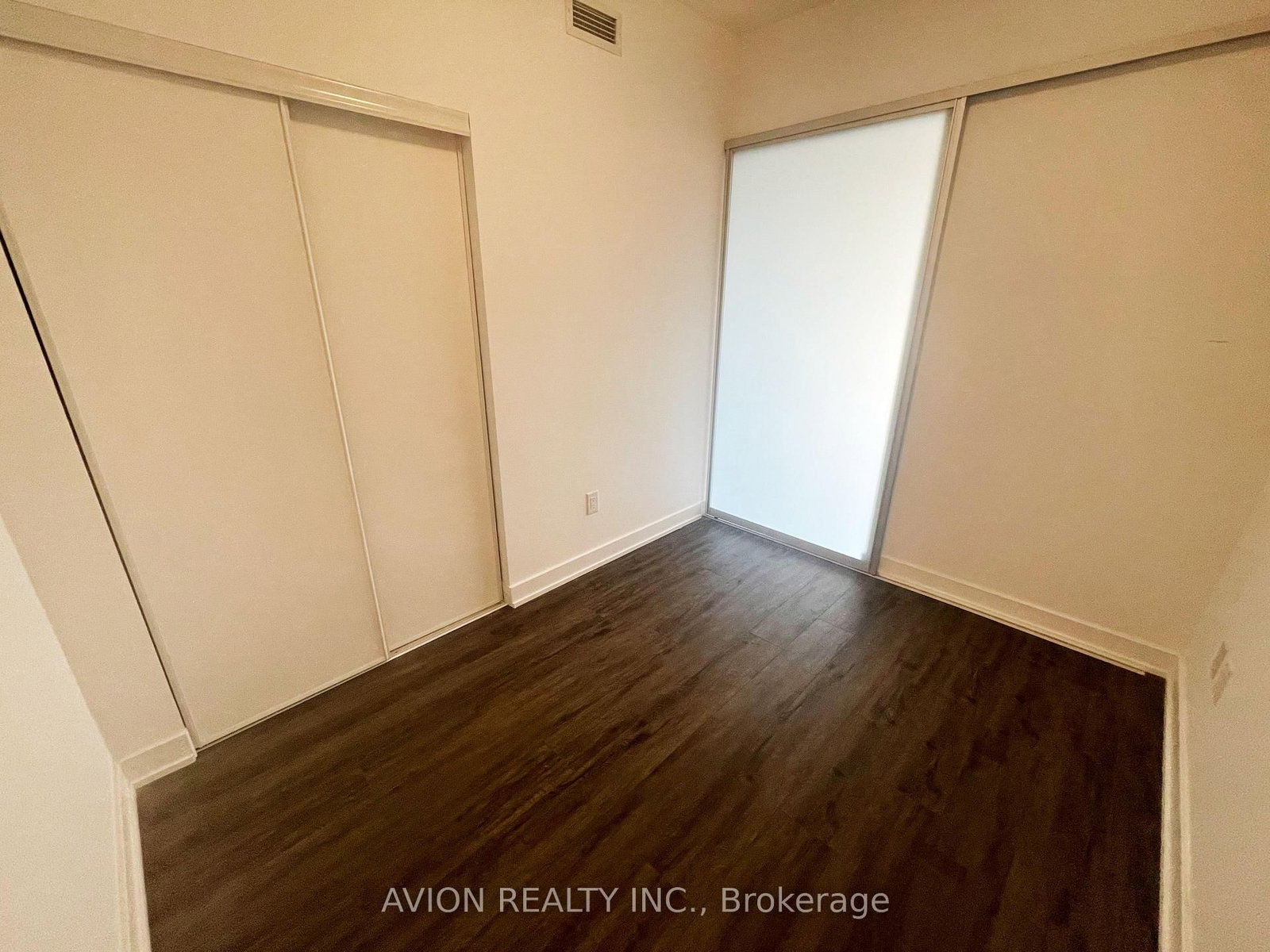 630 Greenwood Avenue, Unit 504 - Photo 18
