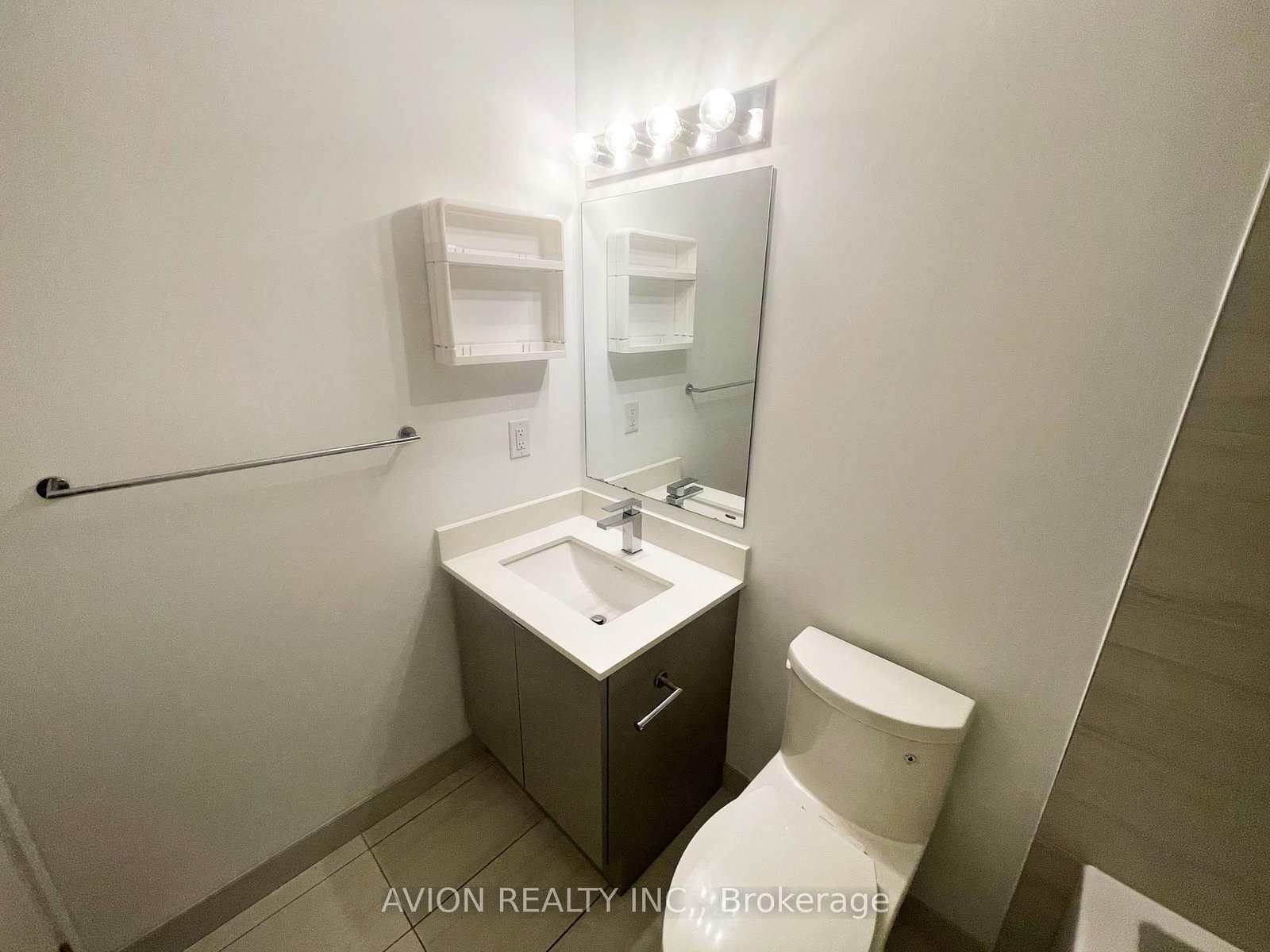 630 Greenwood Avenue, Unit 504 - Photo 21