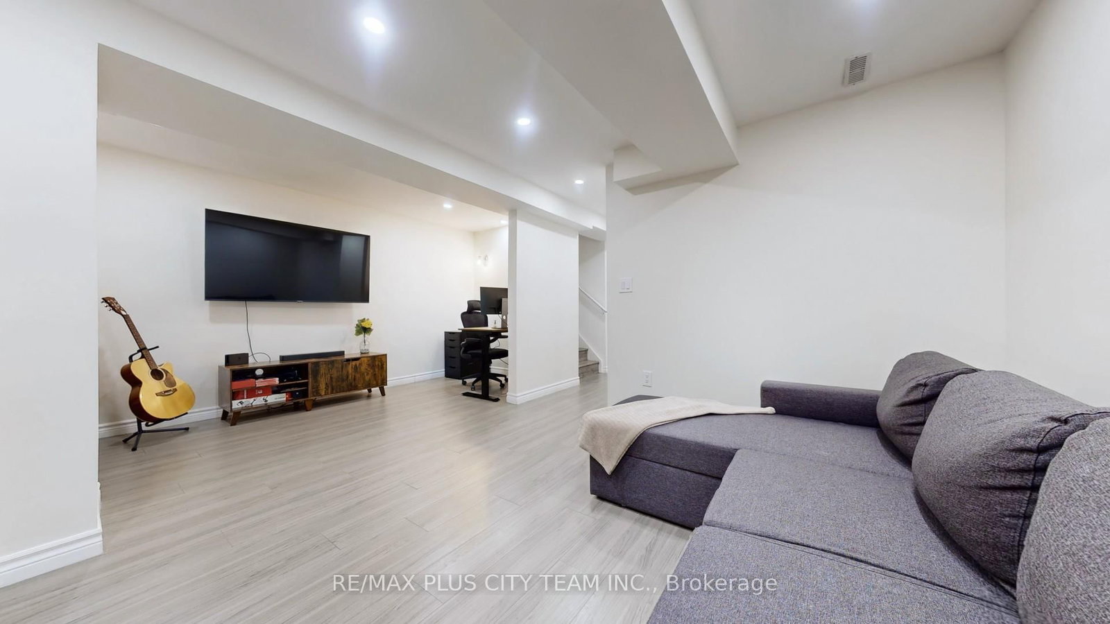 16 Edison Way - Photo 33