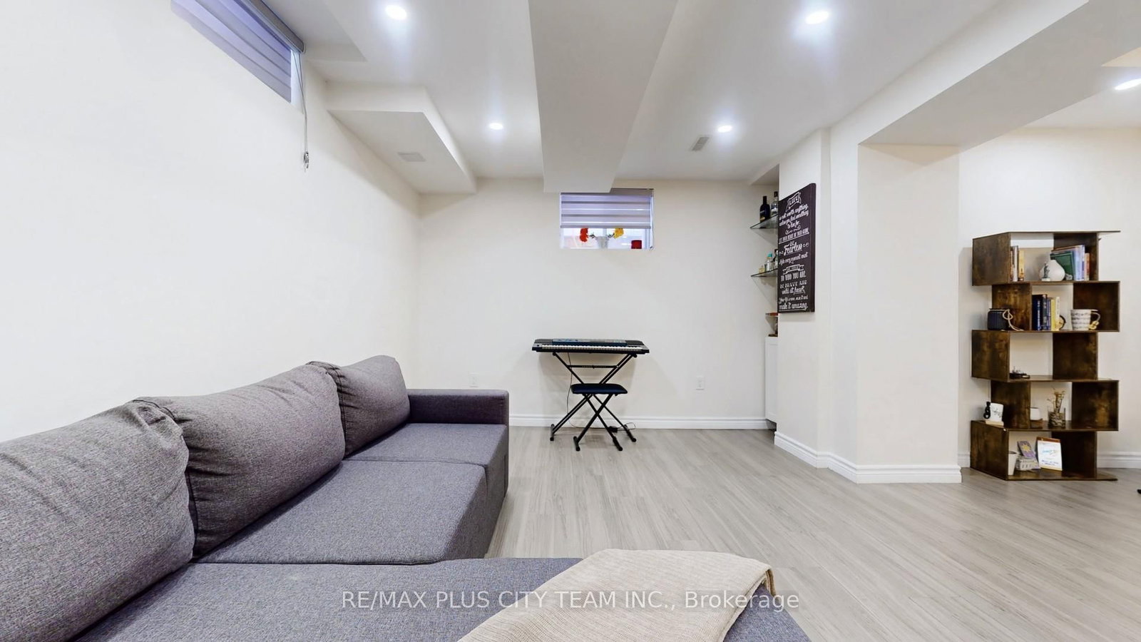 16 Edison Way - Photo 35