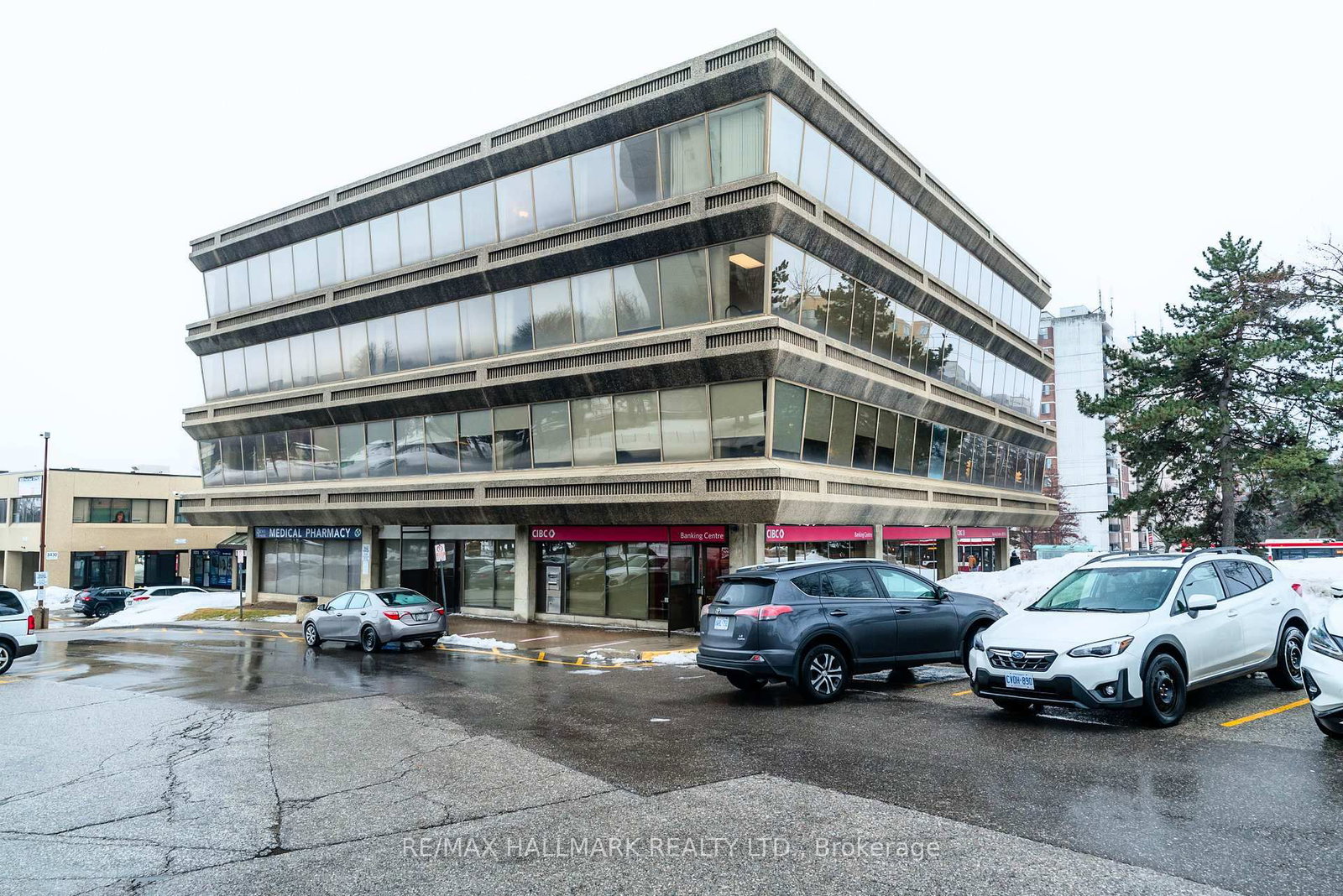 3420 Finch Avenue E, Unit 201