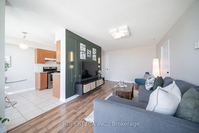 2003 - 88 Grangeway Avenue