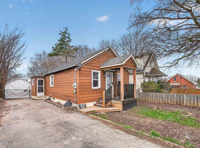 452 Montrave Ave, Oshawa, L1J 4S7 | Image 2