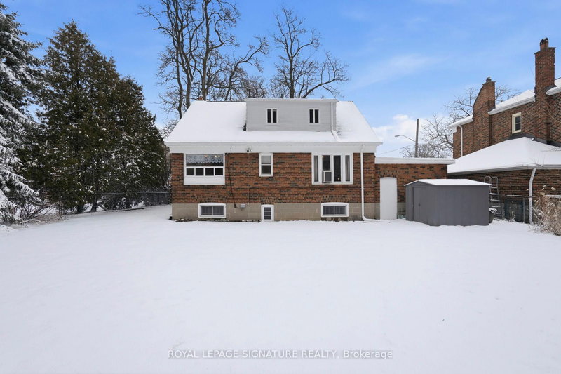 11 Innisdale Dr, Toronto, M1R 1C4 | Image 2