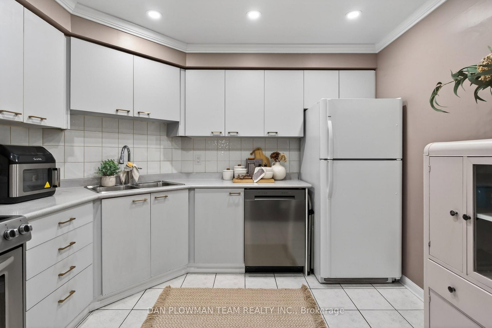 1400 The Esplanade Street N, Unit 609 - Photo 11