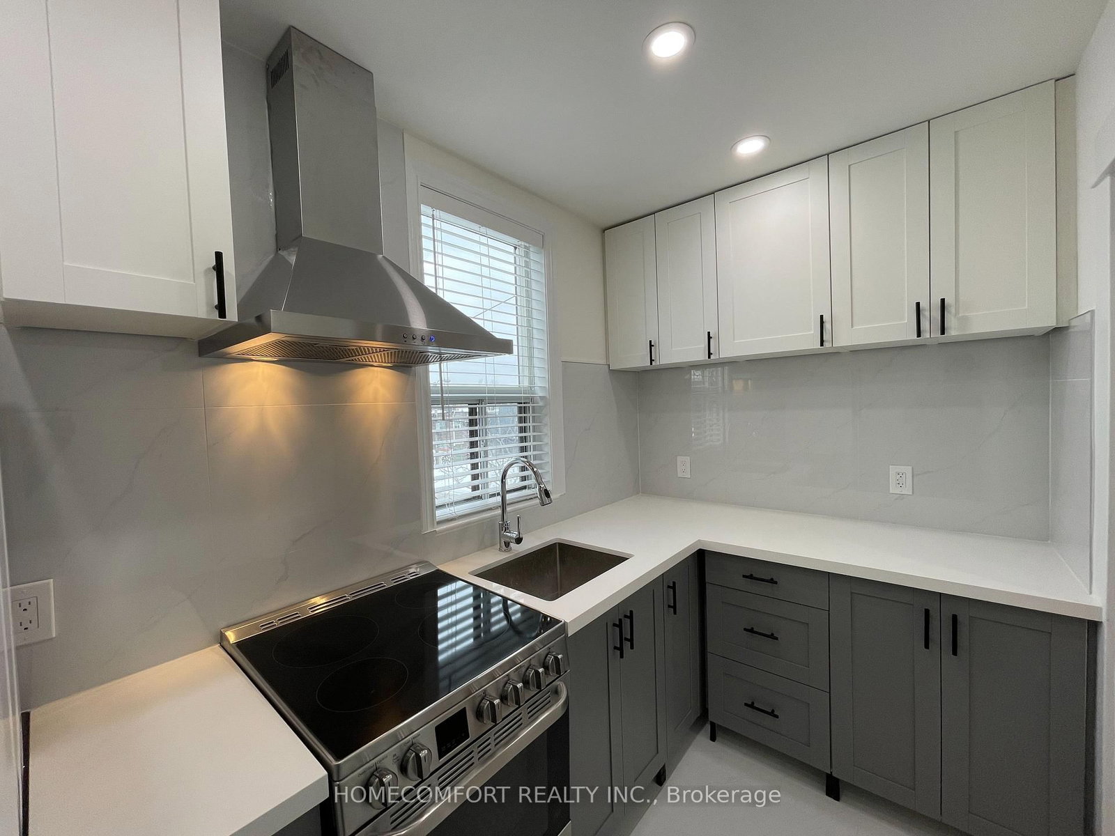 33 Strathmore Boulevard, Unit Upper - Photo 5