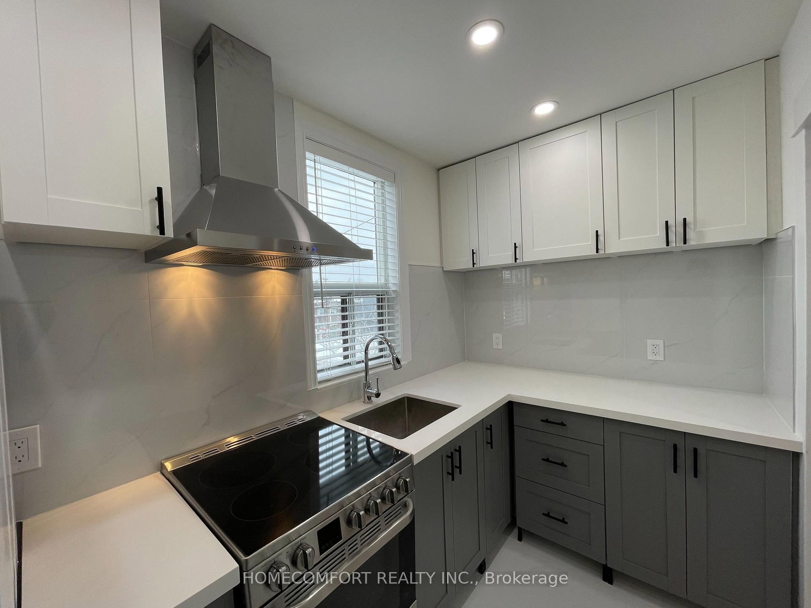 33 Strathmore Boulevard, Unit Upper - Photo 6