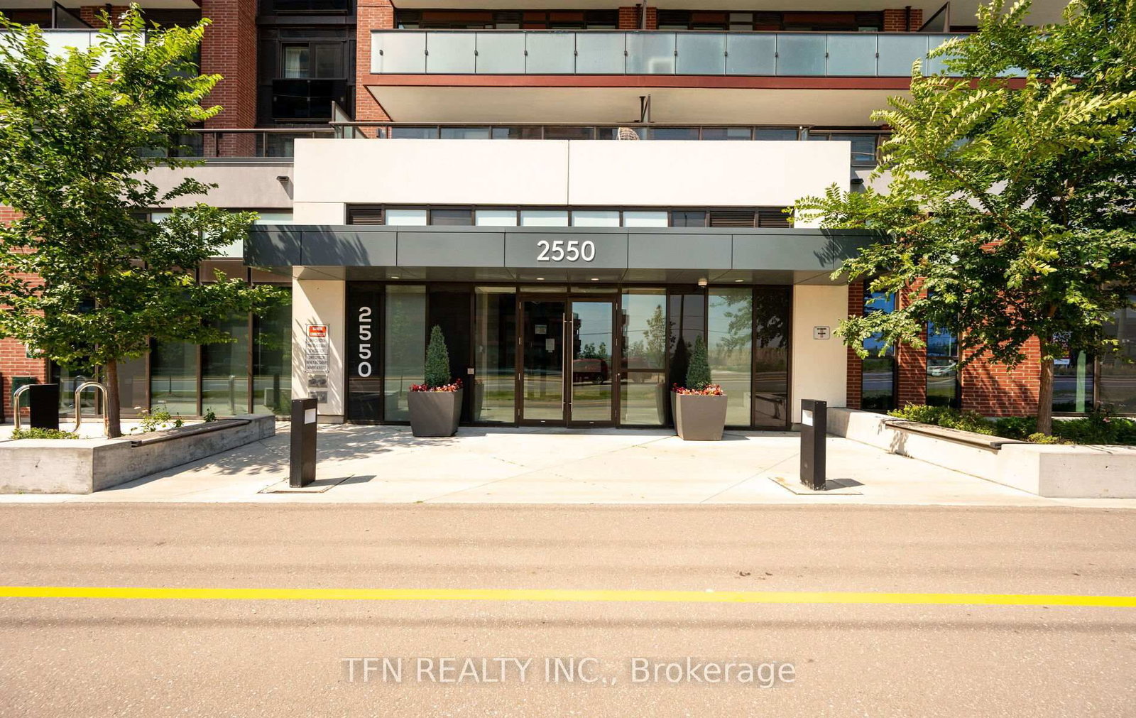 2550 Simcoe Street N, Unit 219 - Photo 5