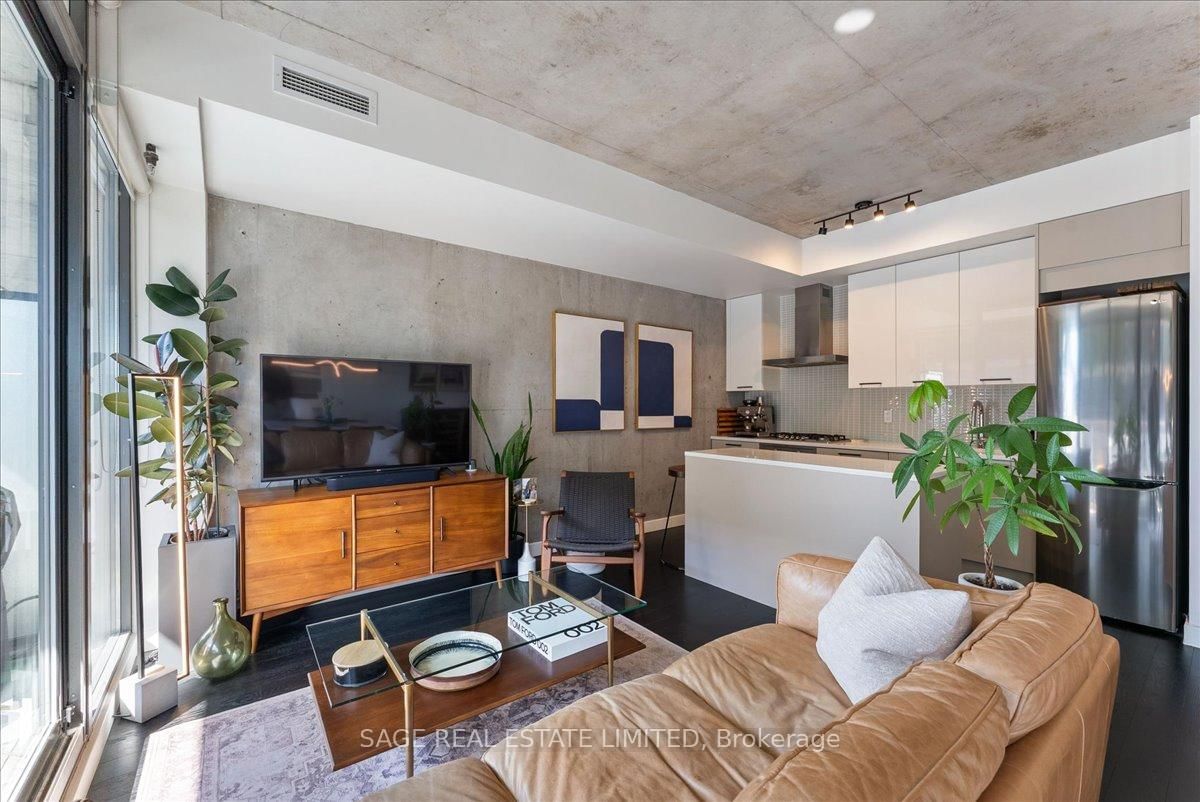 90 Broadview Avenue, Unit 608 - Photo 10