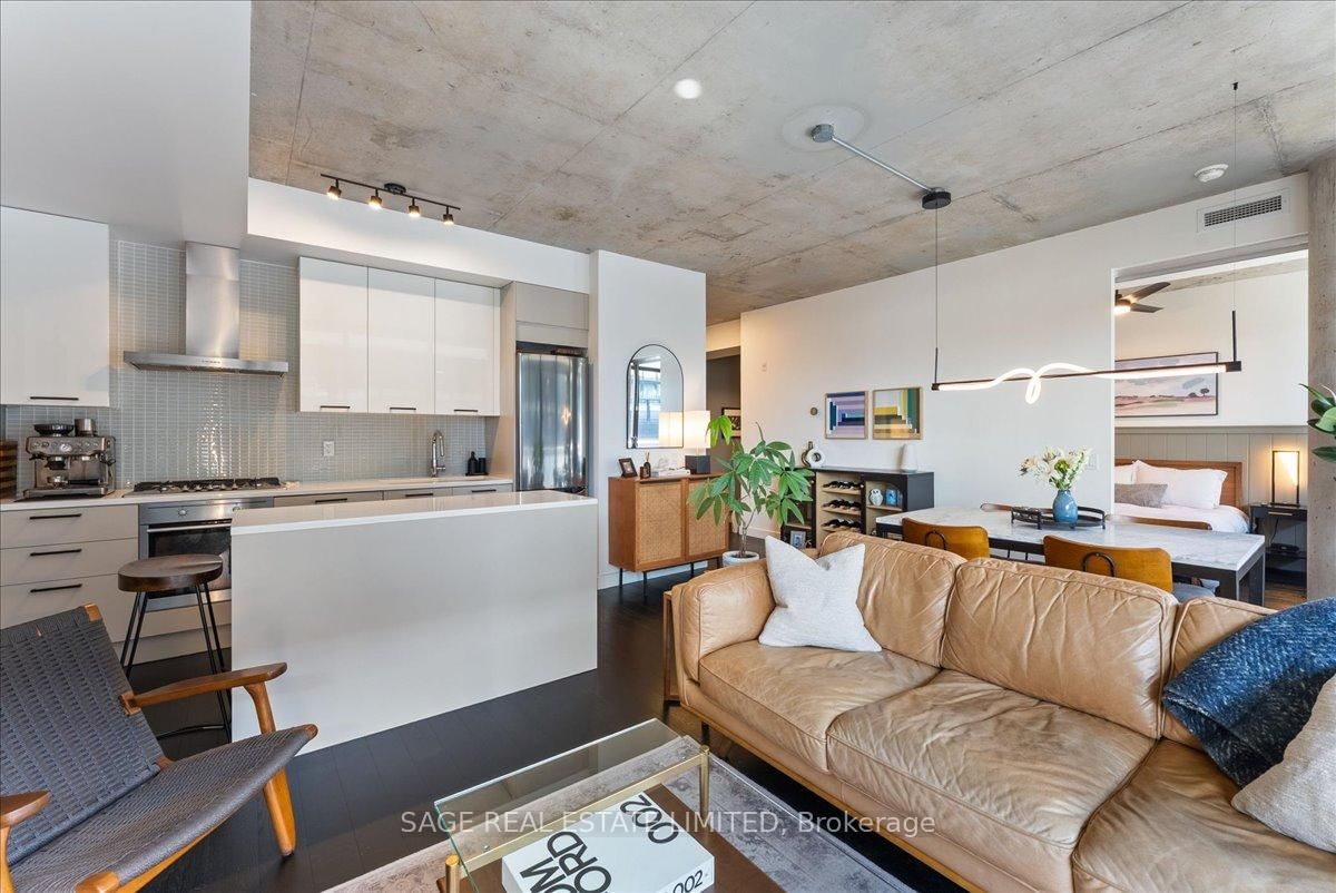 90 Broadview Avenue, Unit 608 - Photo 12