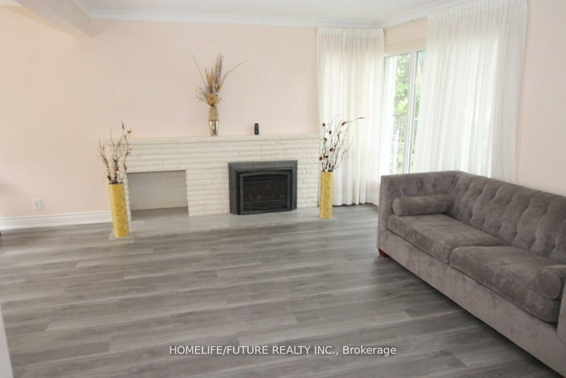 53 Dennett Dr, Toronto, M1S 2E8 | Image 2