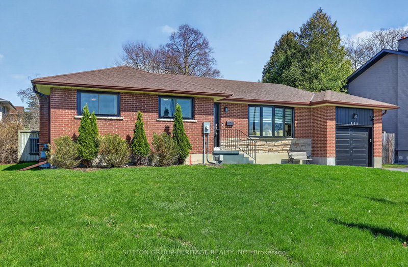 859 Westdale St, Oshawa, L1J 5C2 | Image 3