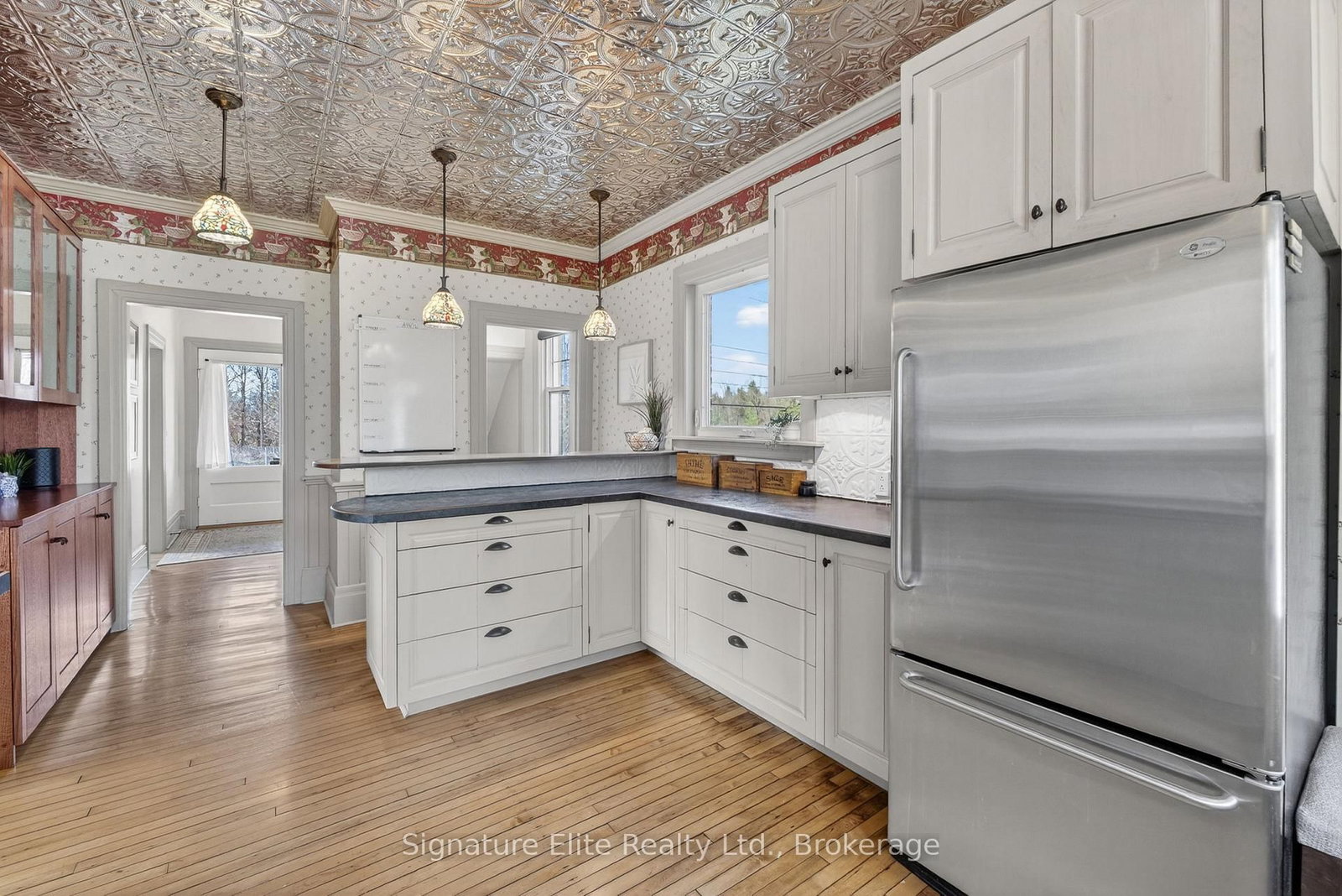 60 Winchester Road E - Photo 12