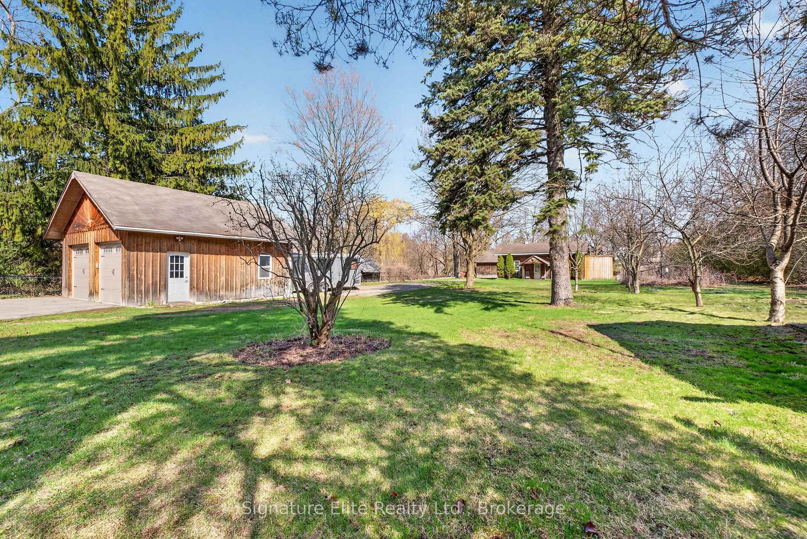 60 Winchester Road E - Photo 17