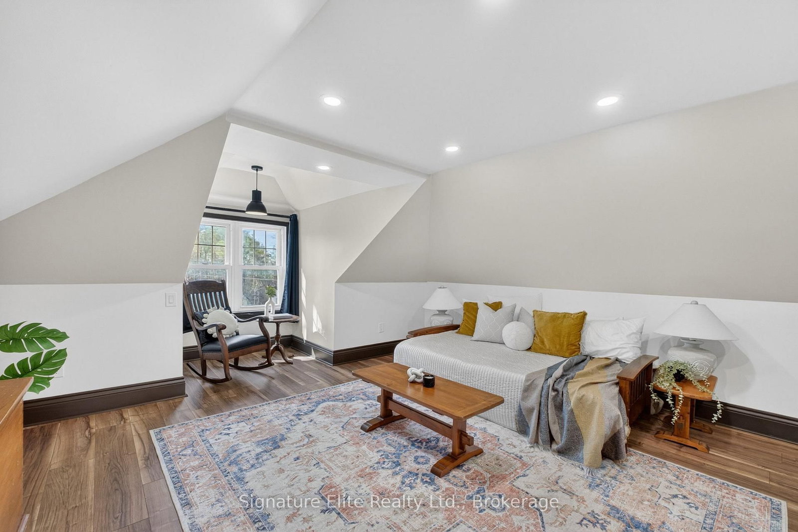 60 Winchester Road E - Photo 34