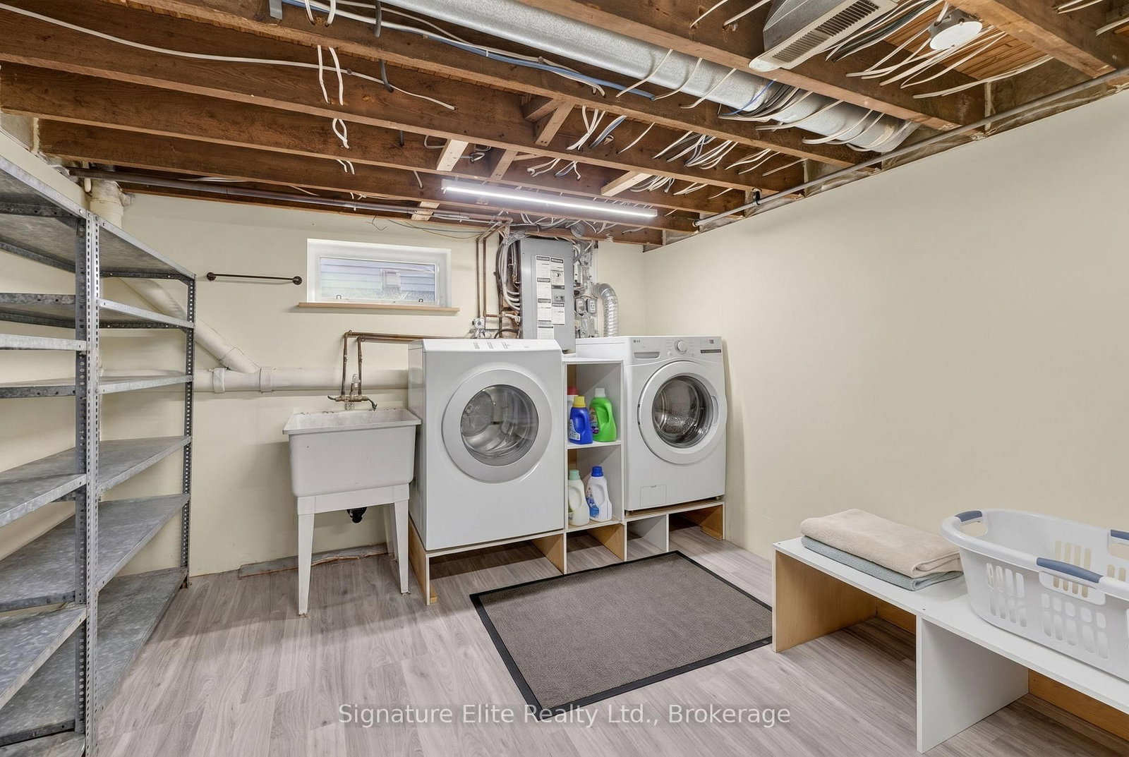 60 Winchester Road E - Photo 37