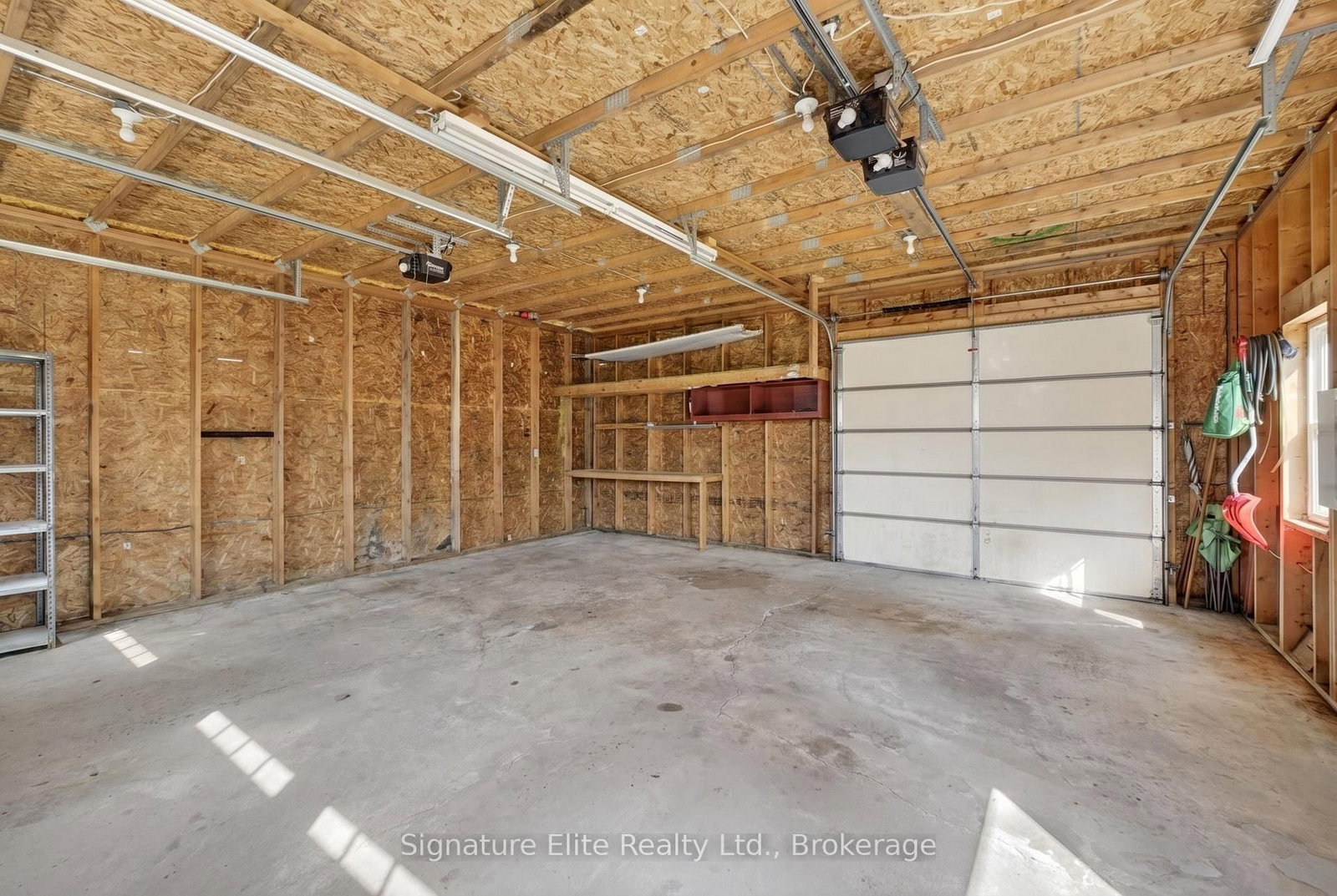 60 Winchester Road E - Photo 41