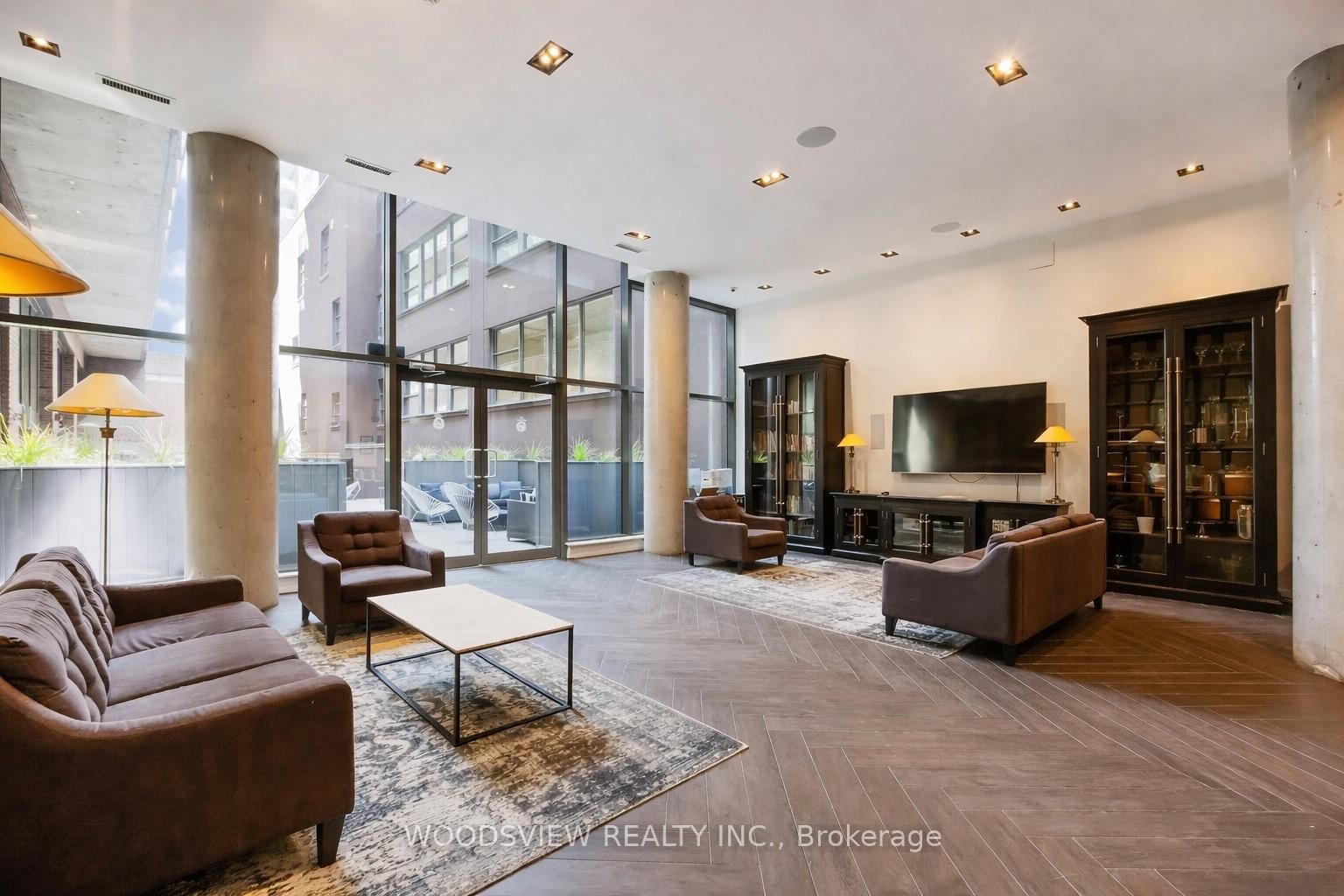 90 Broadview Avenue, Unit 633 - Photo 17