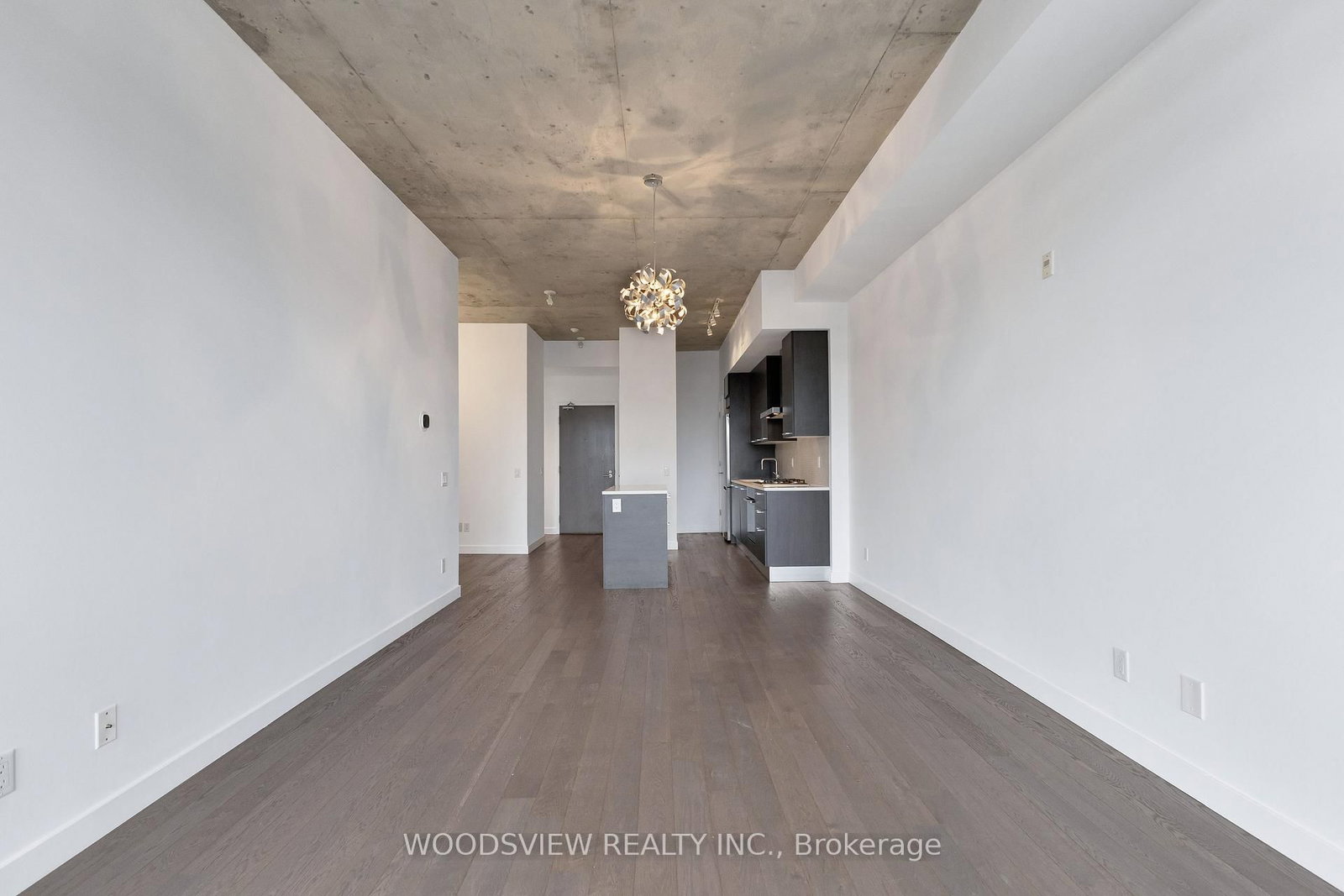 90 Broadview Avenue, Unit 633 - Photo 8