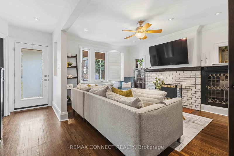 68 Hopedale Ave, Toronto, M4K 3M7 | Image 3