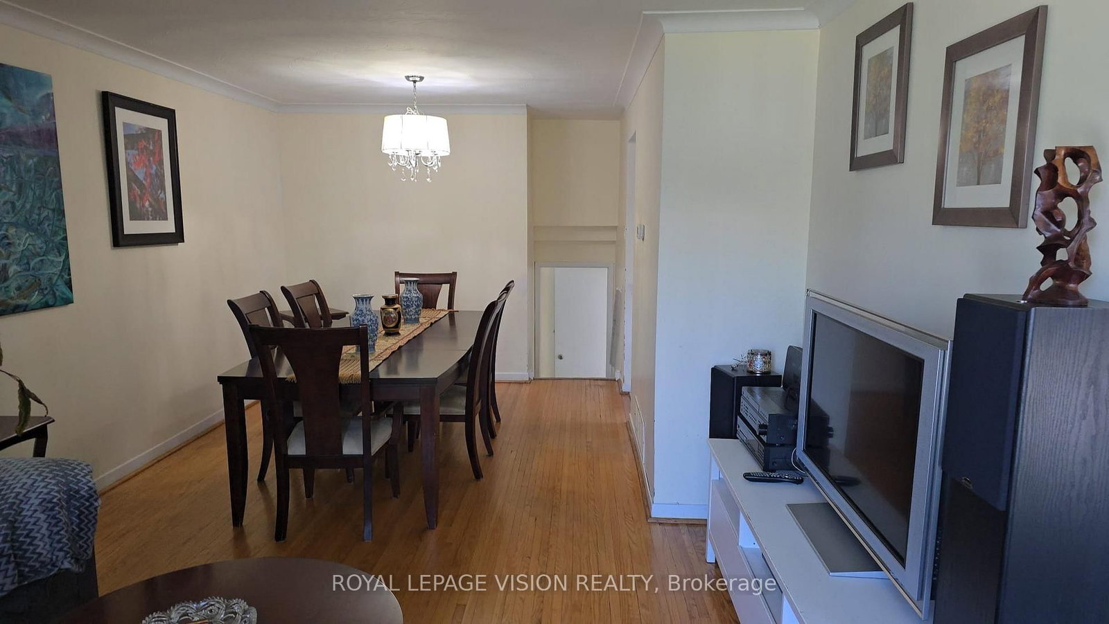 47 Allanford Road • Toronto, ON photo 9