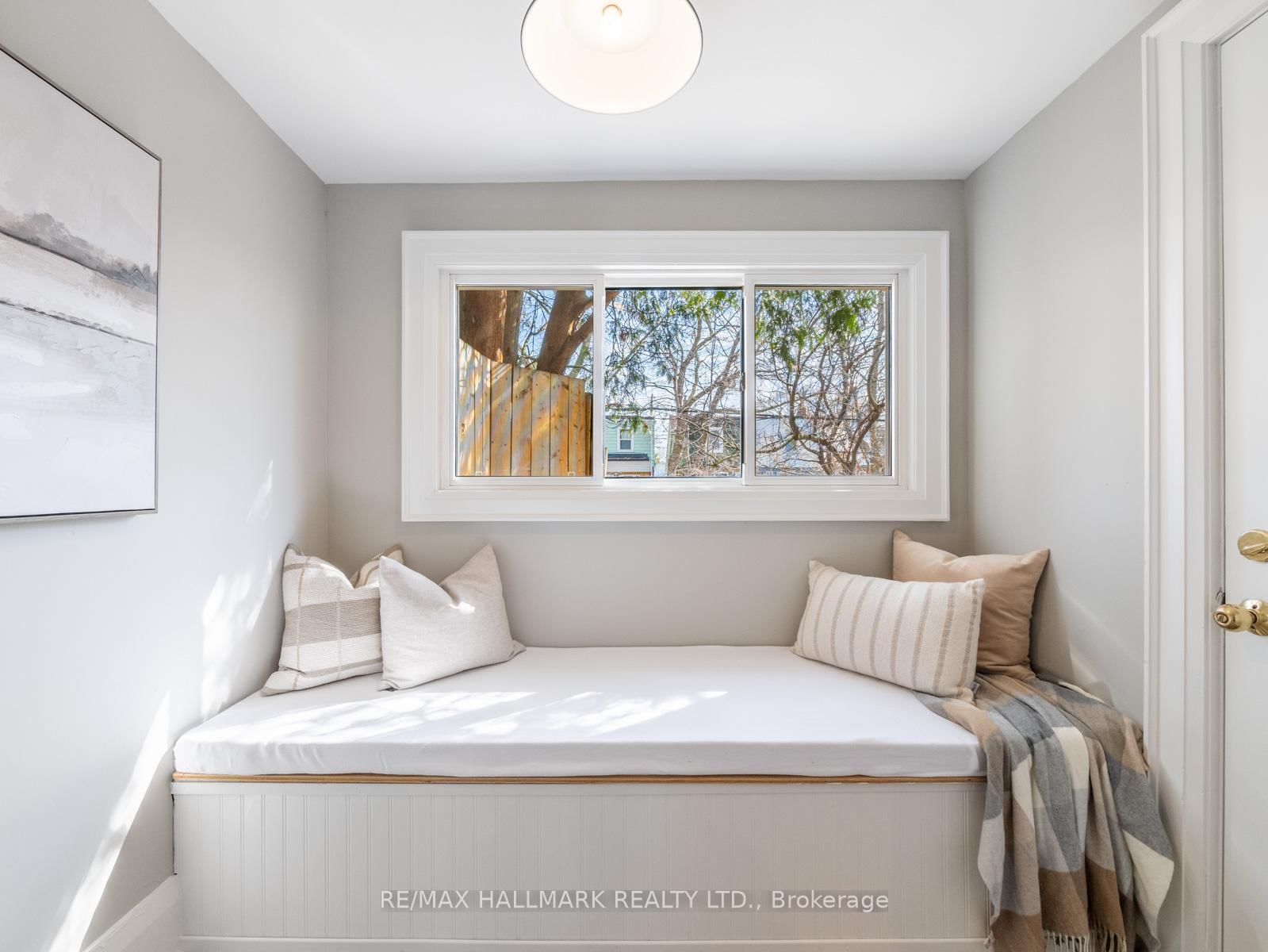 Semi-Detached House for sale at 275 Bingham Avenue, Toronto, Ontario, M4E 3R6 - East End-Danforth - MLS: E13031328