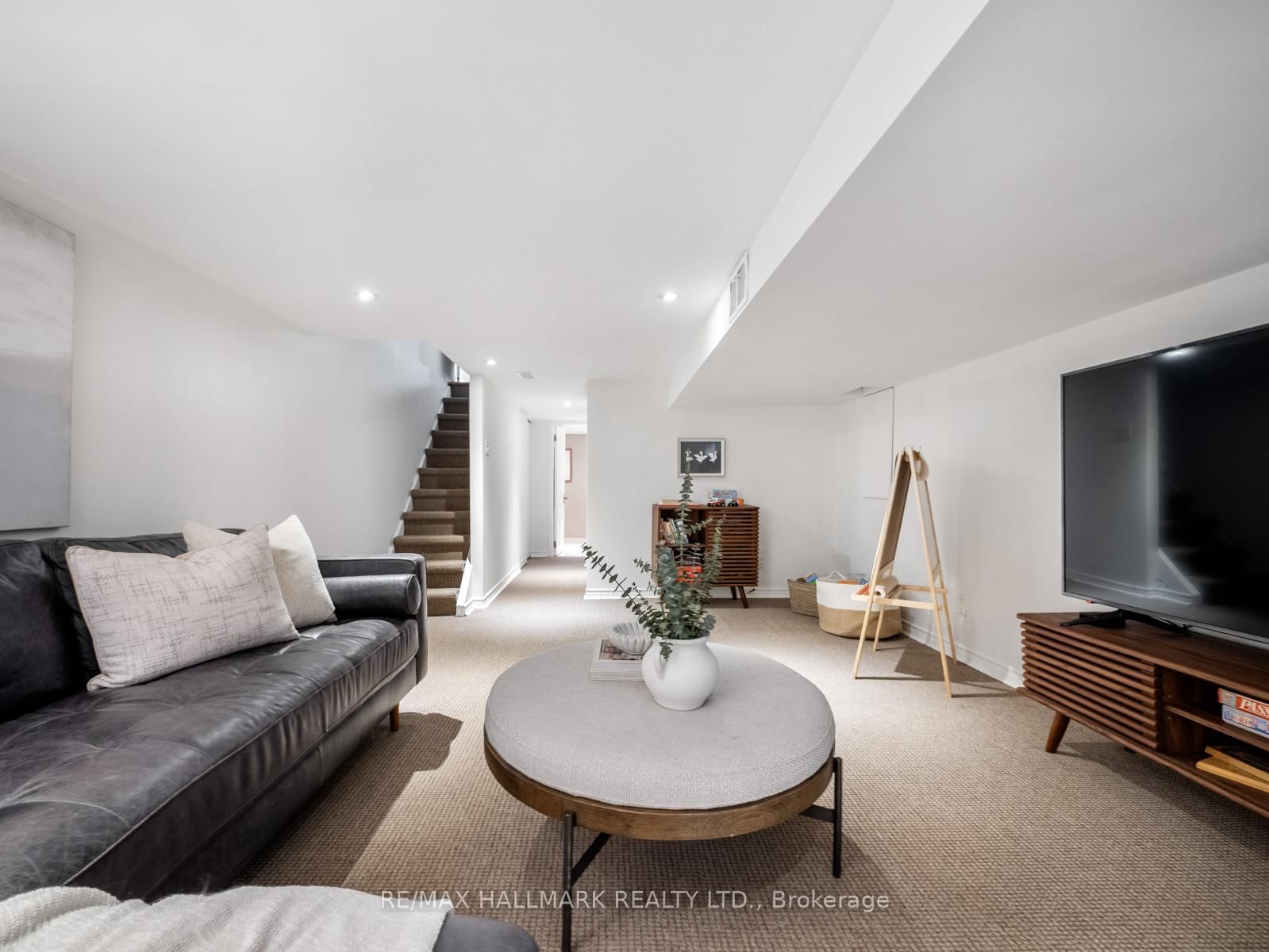 Semi-Detached House for sale at 275 Bingham Avenue, Toronto, Ontario, M4E 3R6 - East End-Danforth - MLS: E13031328