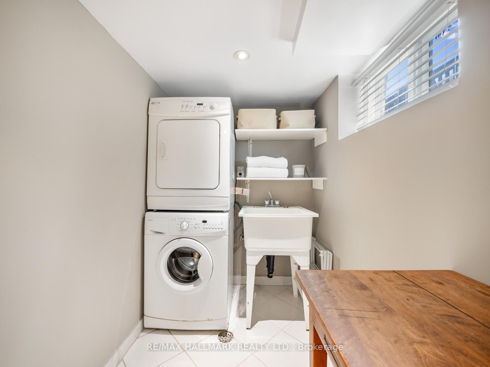 Semi-Detached House for sale at 275 Bingham Avenue, Toronto, Ontario, M4E 3R6 - East End-Danforth - MLS: E13031328