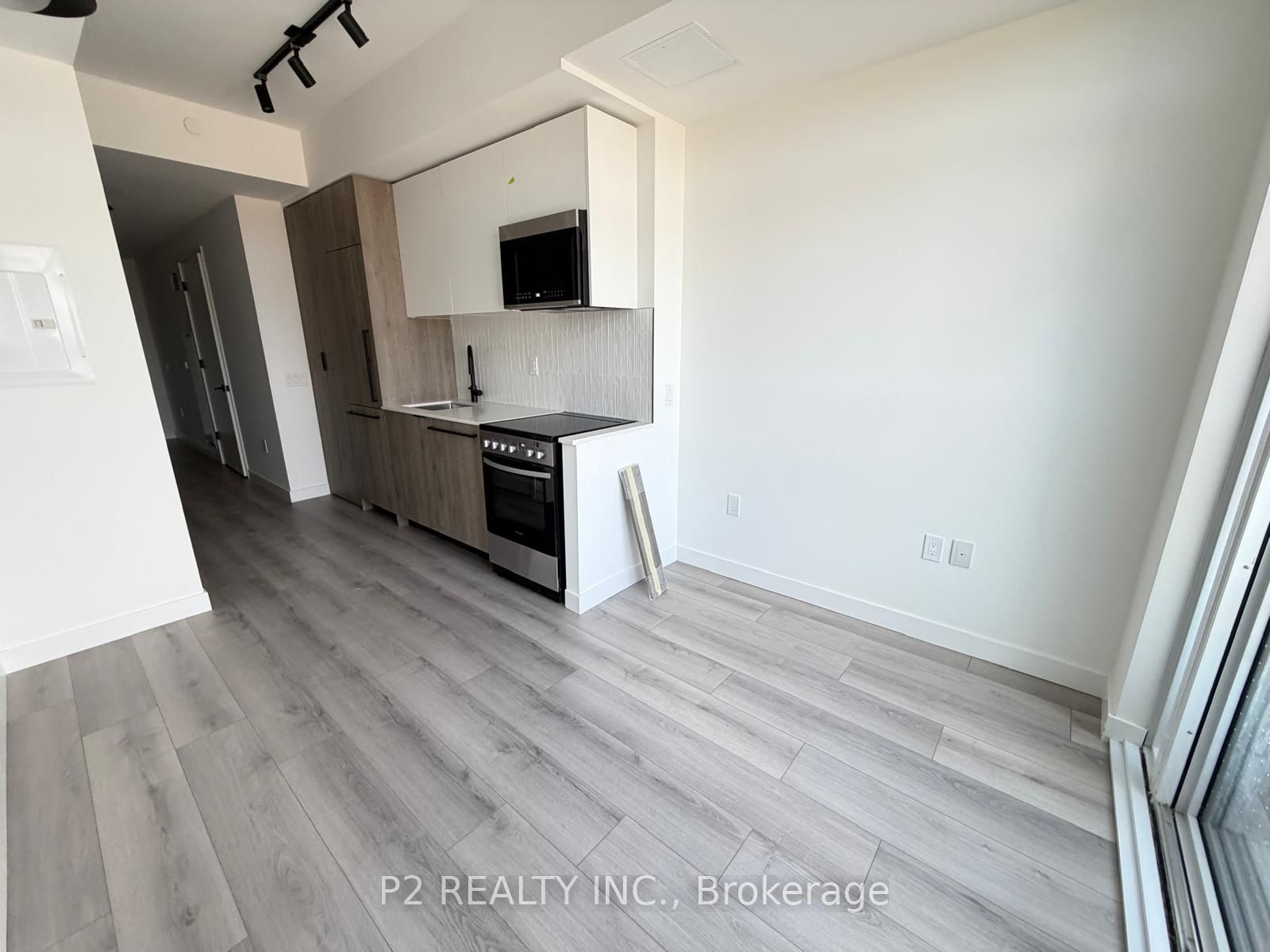 1635 MILITARY Trail, Unit 315 - Photo 2