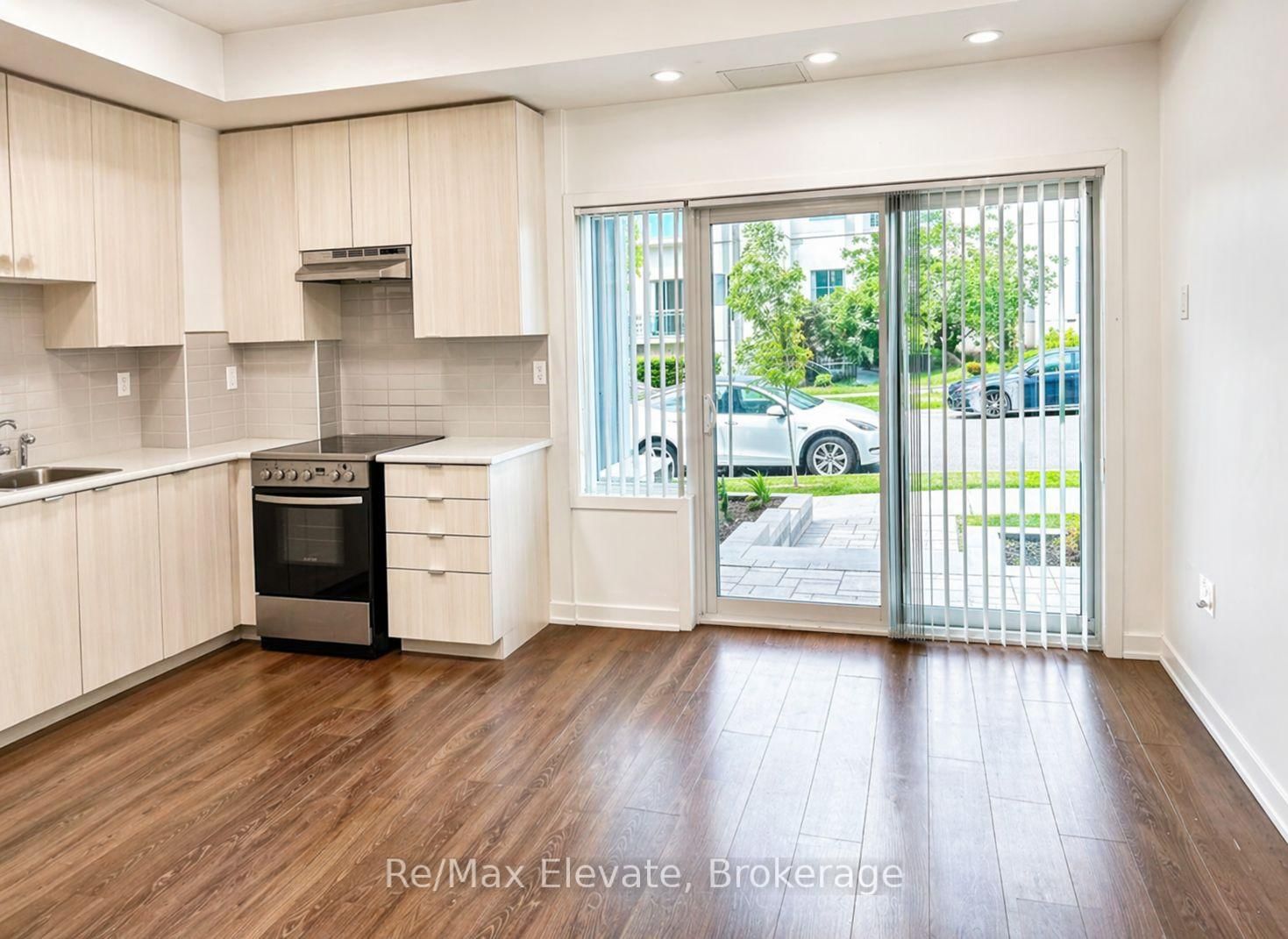 20 Orchid Place, Unit 105 - Photo 3