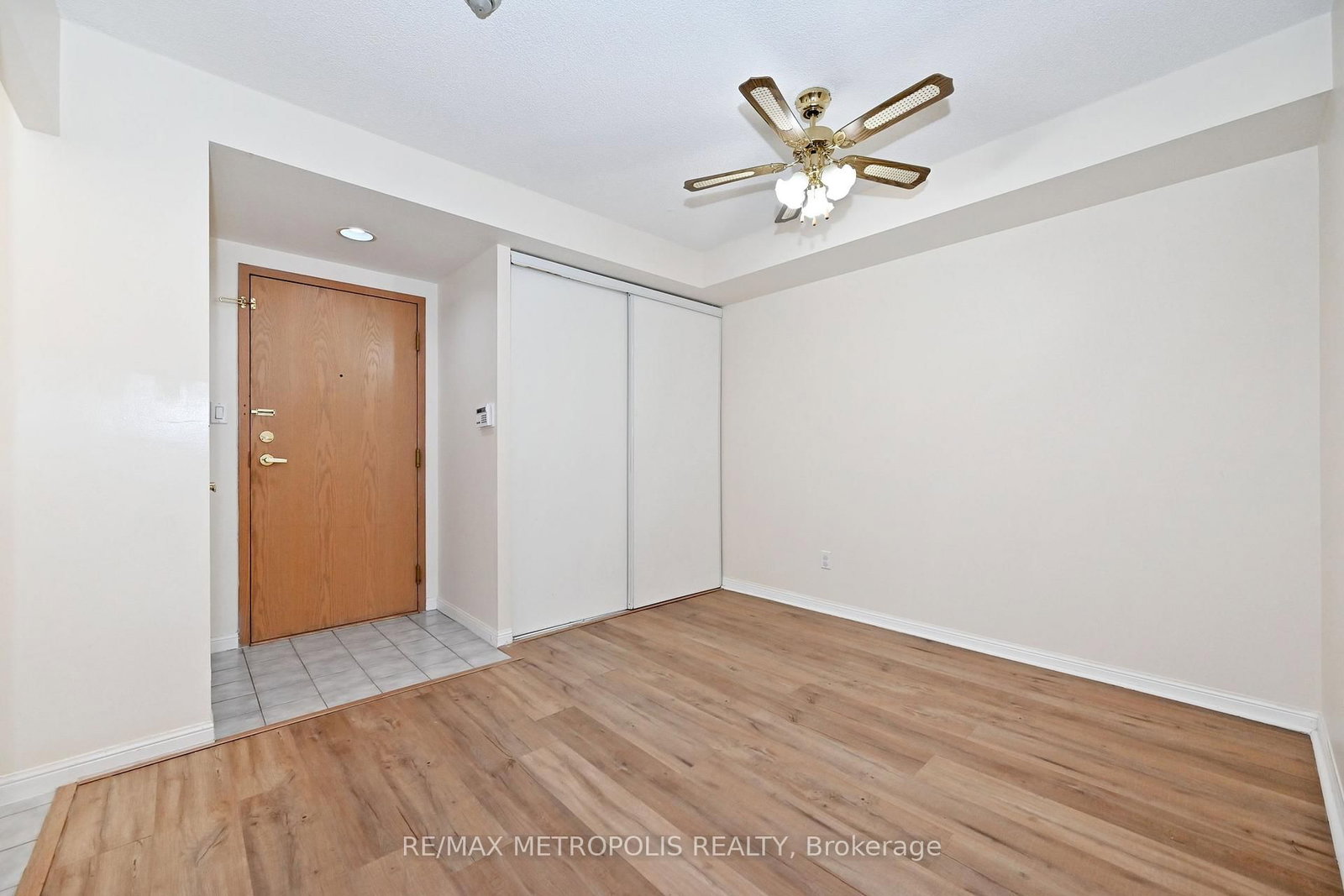 88 Corporate Drive, Unit 2615 - Photo 10