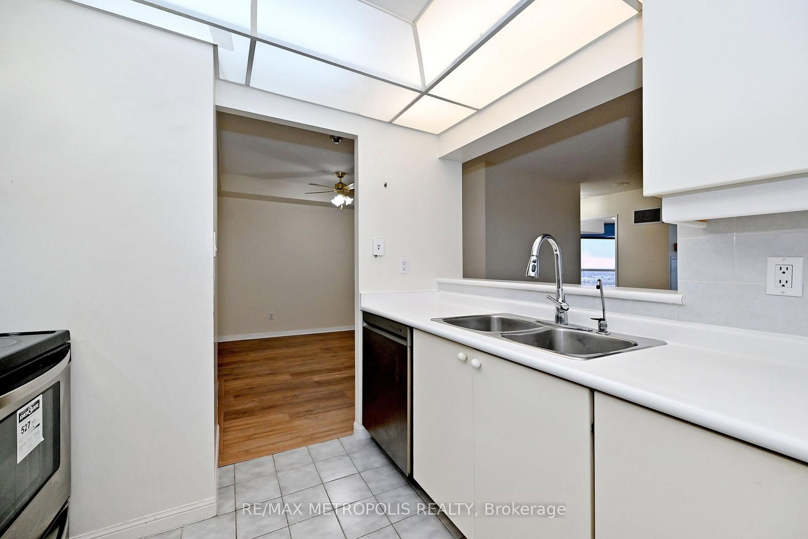 88 Corporate Drive, Unit 2615 - Photo 21