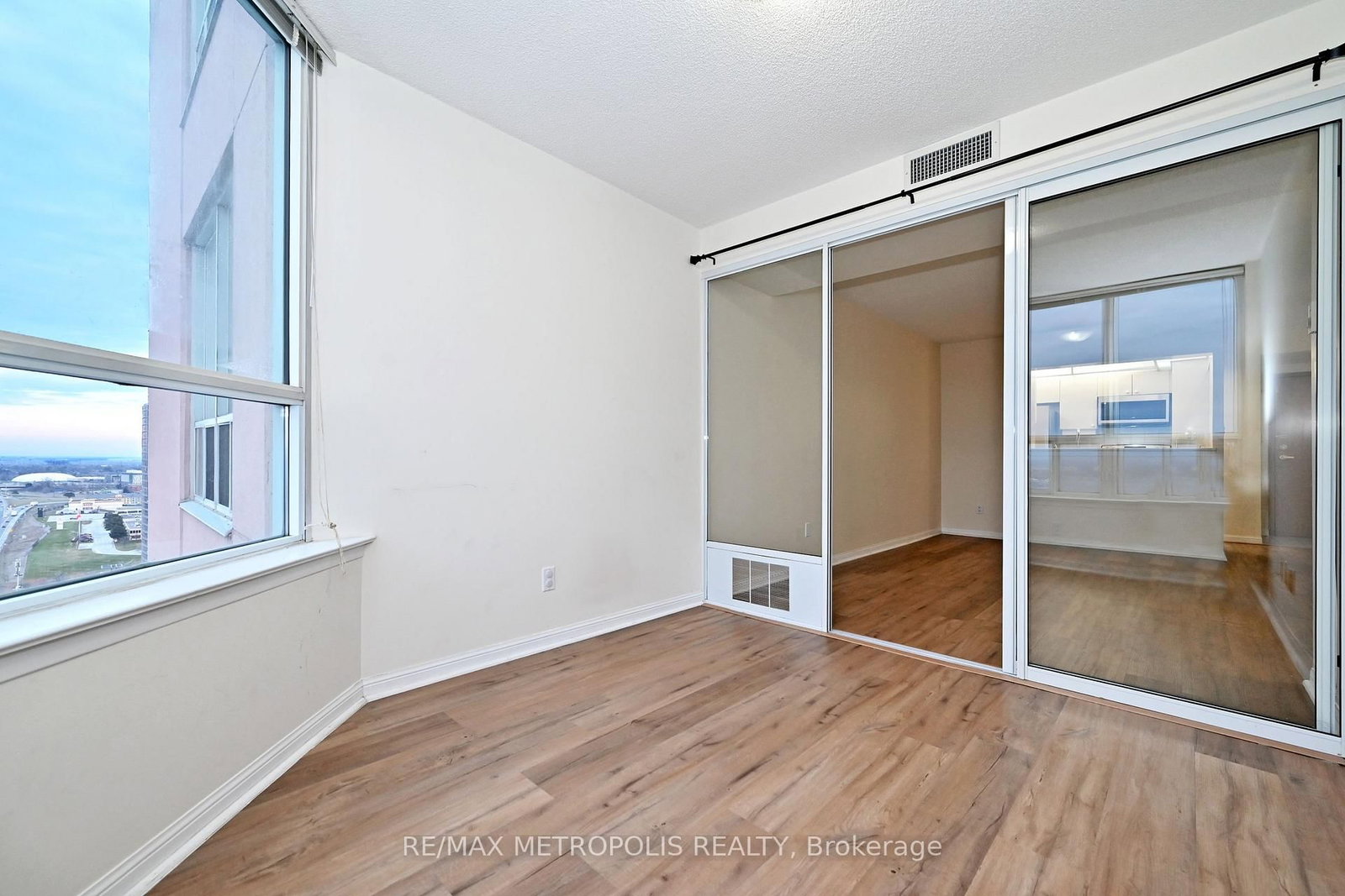 88 Corporate Drive, Unit 2615 - Photo 24