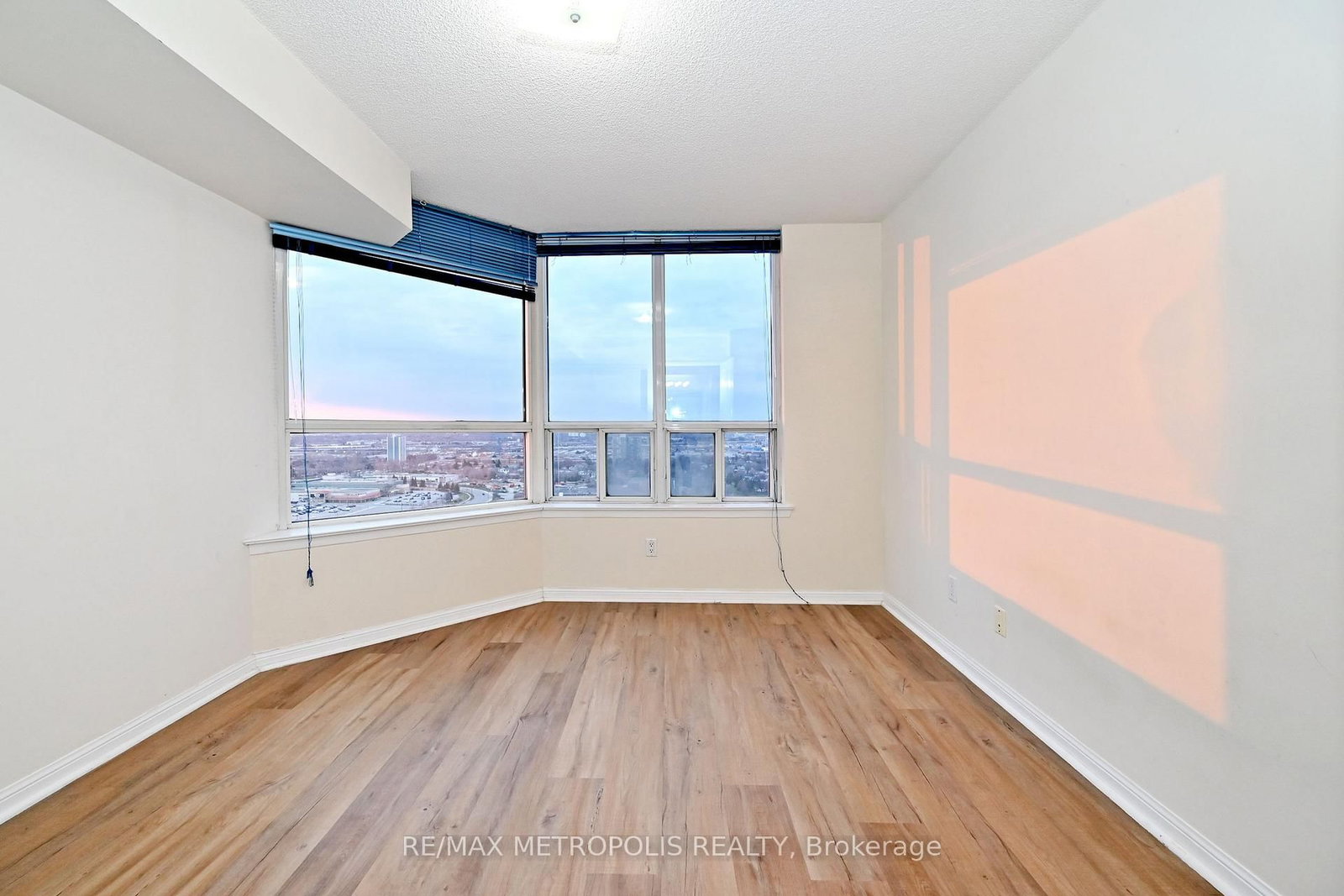 88 Corporate Drive, Unit 2615 - Photo 28