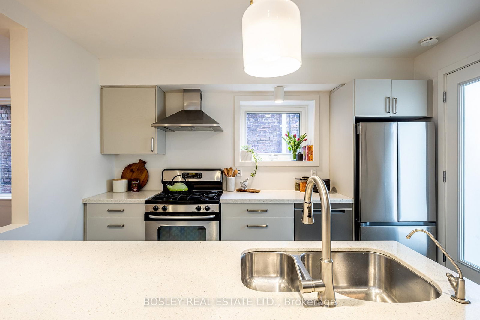 Semi-Detached House for sale at 16 Mallon Avenue, Toronto, Ontario, M4M 1P8 - South Riverdale - MLS: E13031580