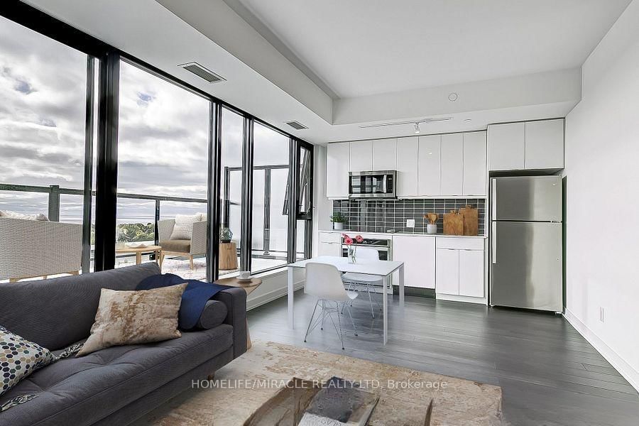 2799 Kingston Road, Unit 923 - Photo 5