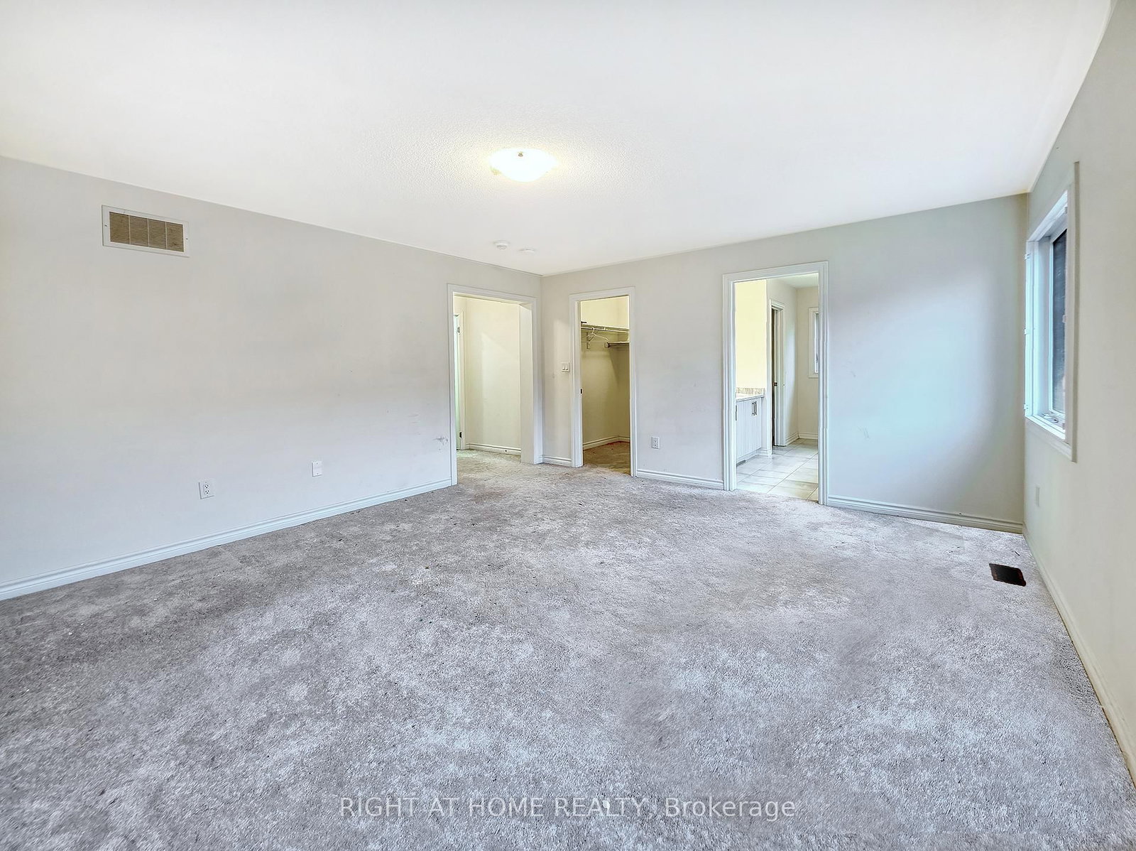 219 Fleetwood Drive - Photo 11
