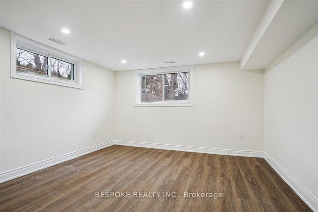 Bsmt - 355 Oshawa Boulevard N