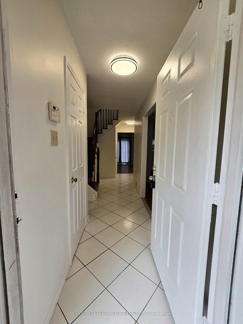 MAIN - 1592 MARSHCOURT Dr, Pickering, L1V 6G3 | Image 3