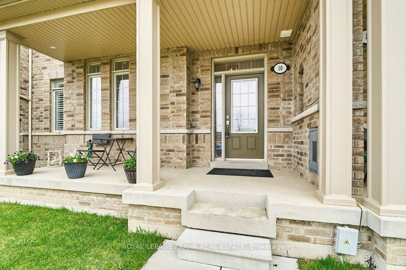 10 Drayton Ave, Ajax, L1T 0N9 | Image 2