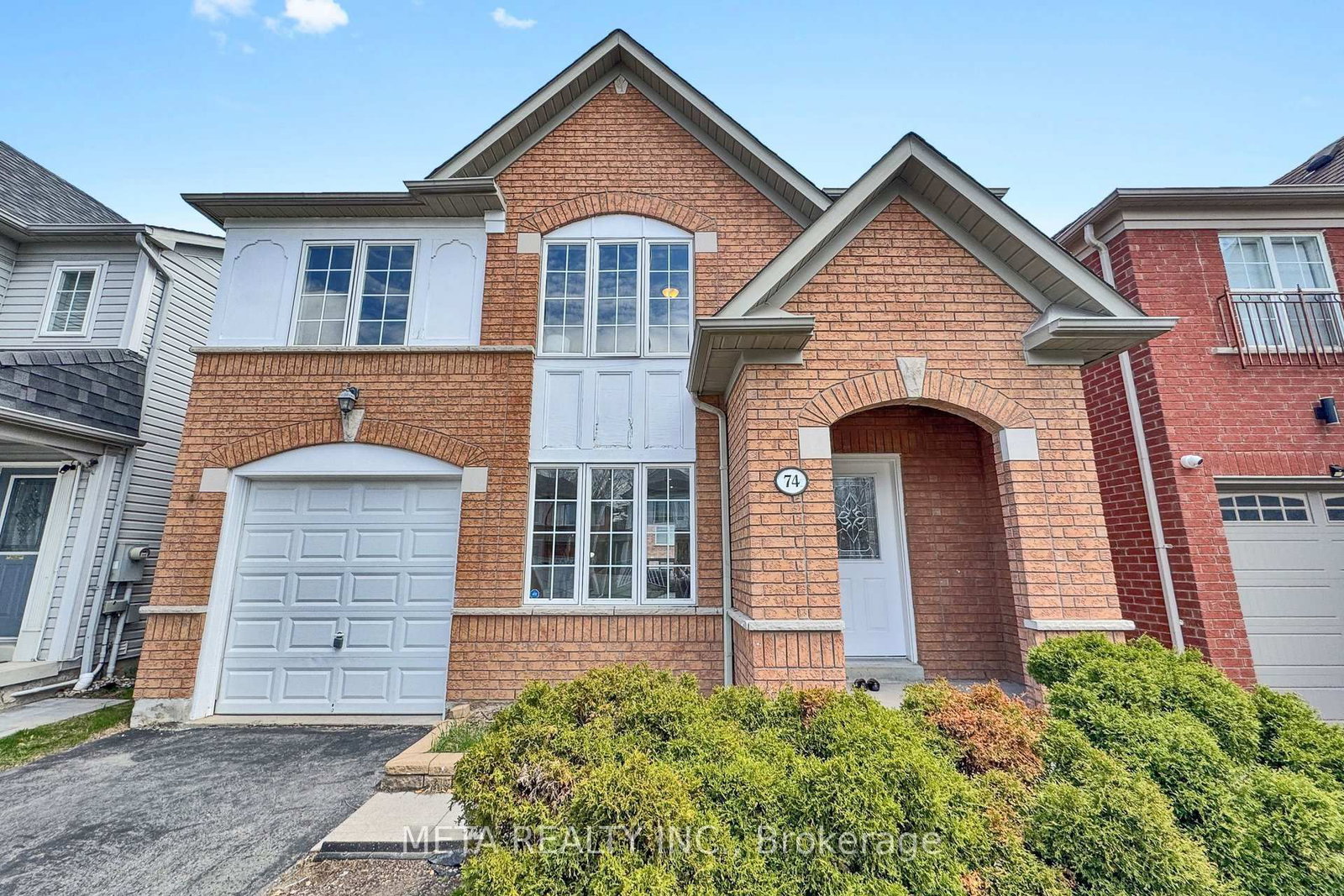 Detached House for sale at 74 McSweeney Crescent, Ajax, Ontario, L1T 4G2 - Northwest Ajax - MLS: E13032238