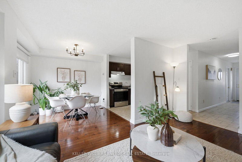 35 Gates Cres, Ajax, L1S 7E6 | Image 3