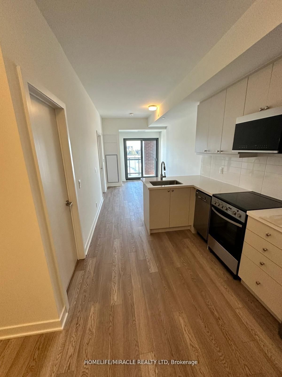 51 Clarington Boulevard, Unit 323 - Photo 10