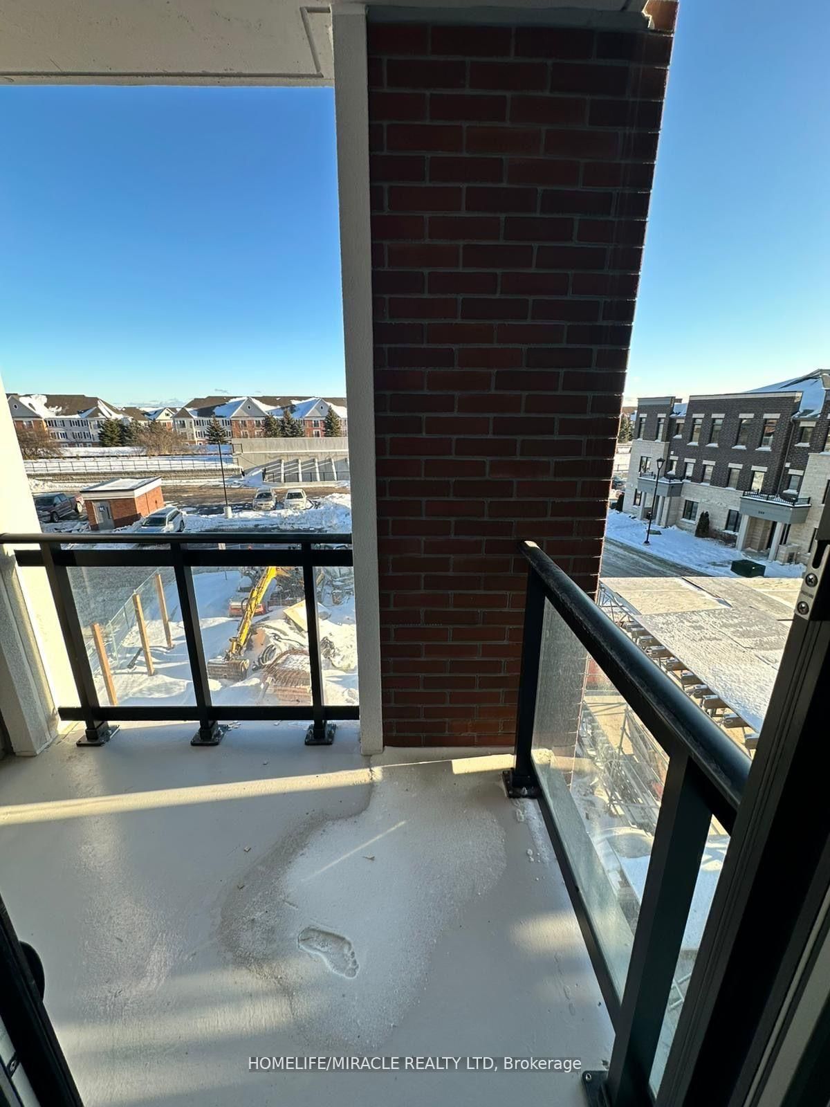 51 Clarington Boulevard, Unit 323 - Photo 29